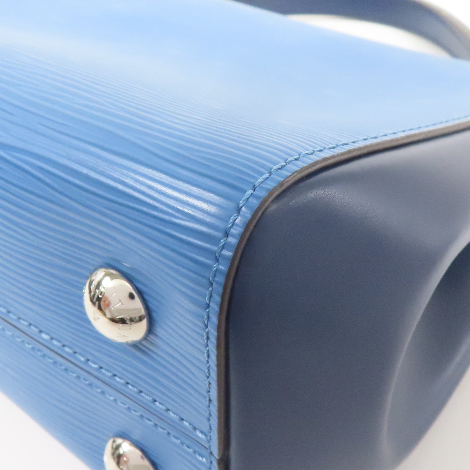 LOUIS VUITTON Epi Cluny銀扣手挽肩背兩用袋