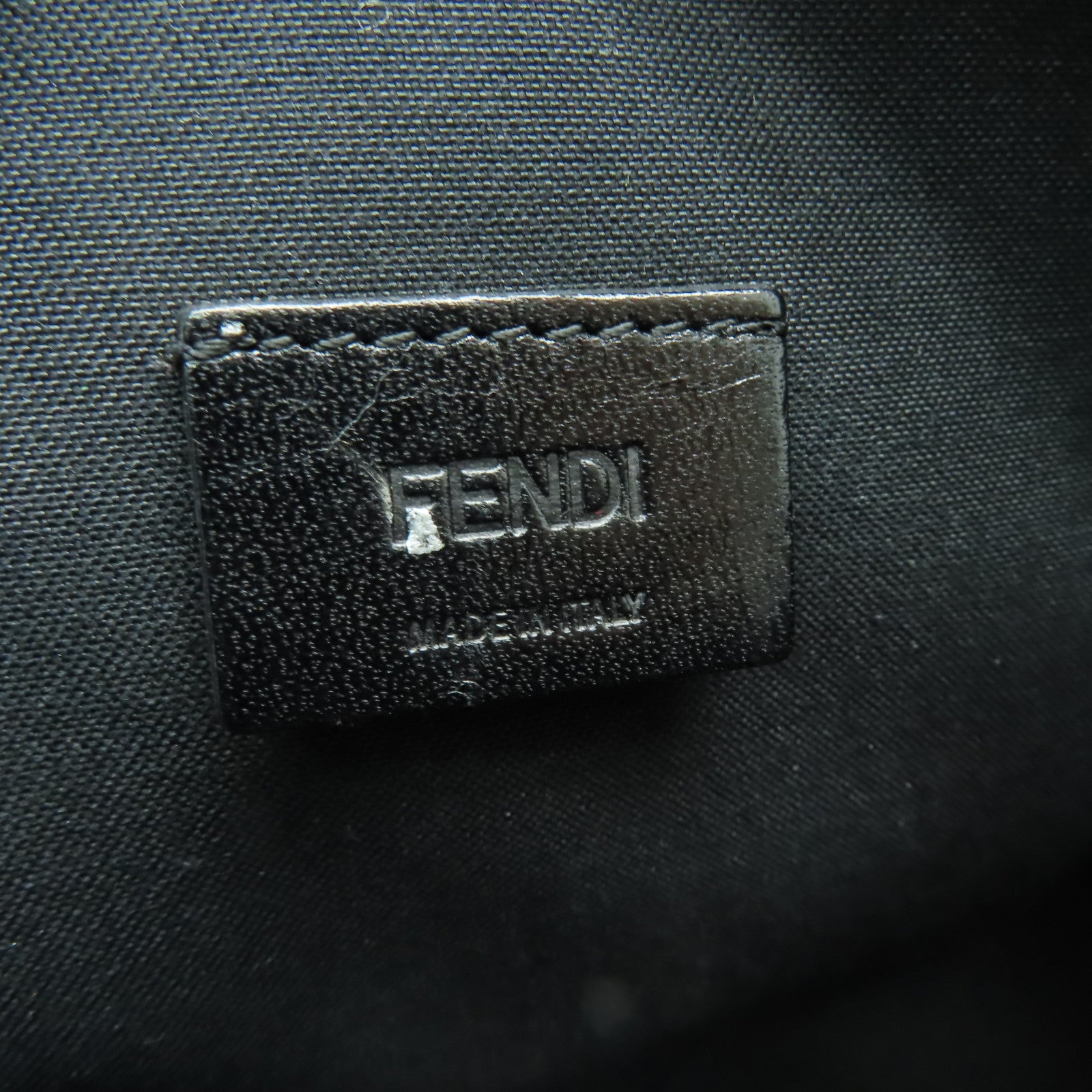 FENDI 【激減優惠】牛皮皮革Monster Eye Pouch銀扣手拿包灰色