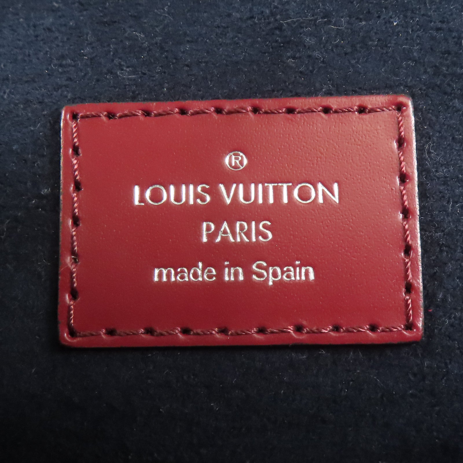 LOUIS VUITTON Epi Cluny銀扣手挽肩背兩用袋