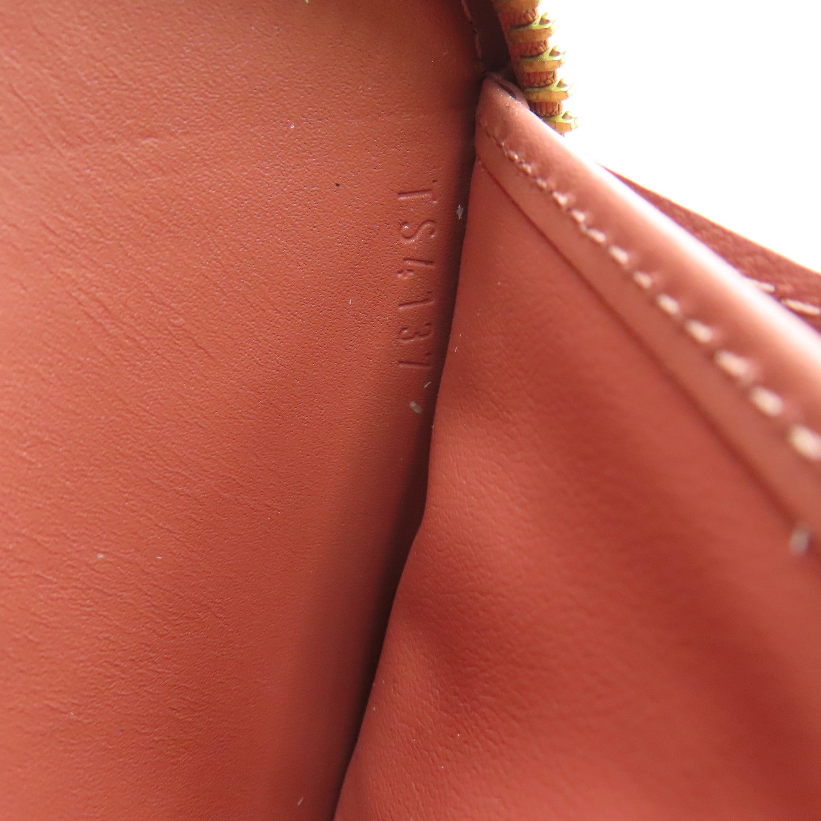 LOUIS VUITTON 【清倉大減價】Monogram Vernis Zippy Wallet金扣長錢包粉紅色