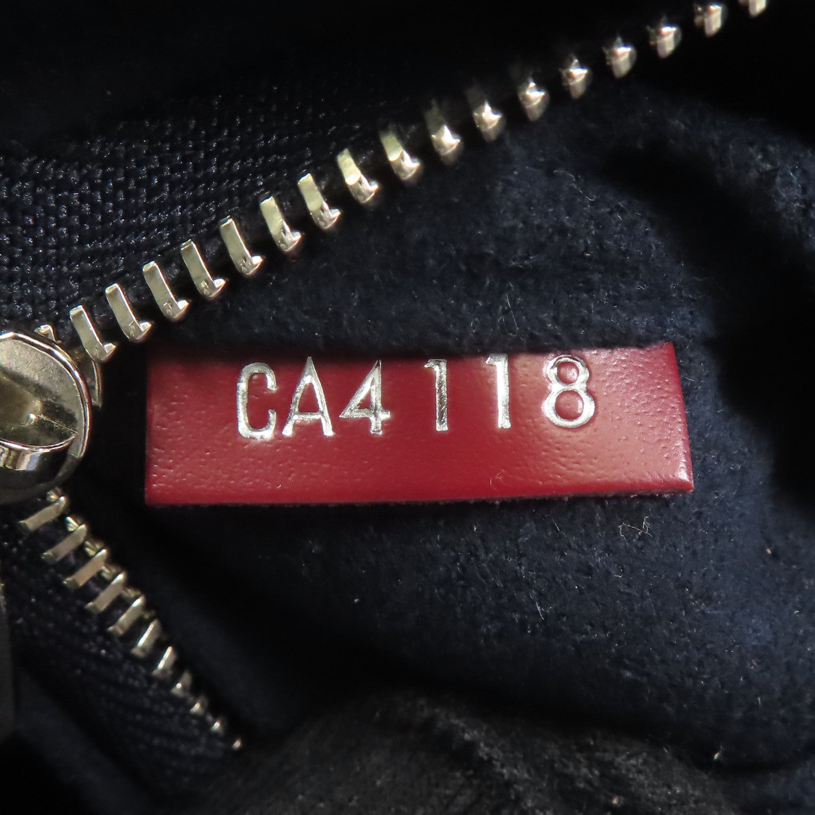 LOUIS VUITTON Epi Cluny銀扣手挽肩背兩用袋