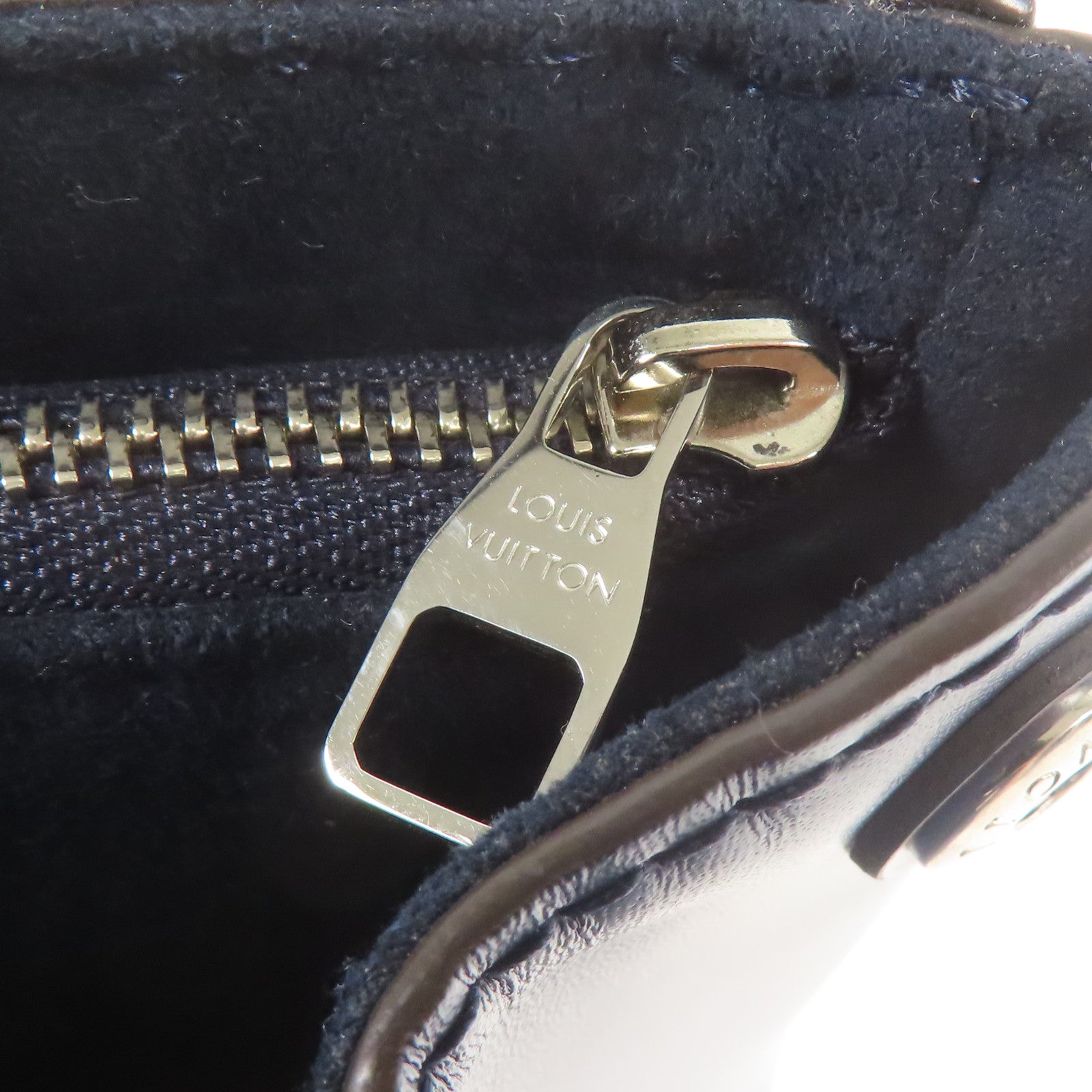 LOUIS VUITTON Epi Cluny銀扣手挽肩背兩用袋