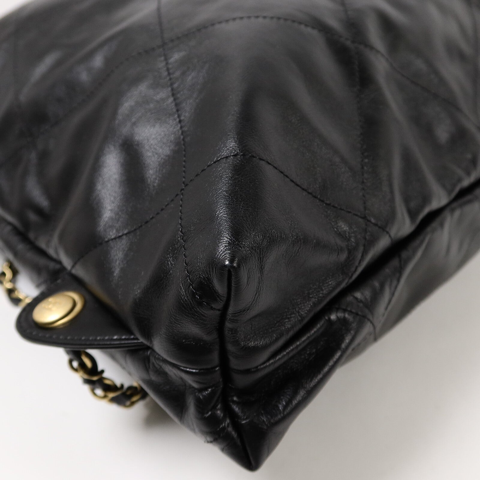 CHANEL 牛皮皮革Chanel 22 Backpack背包