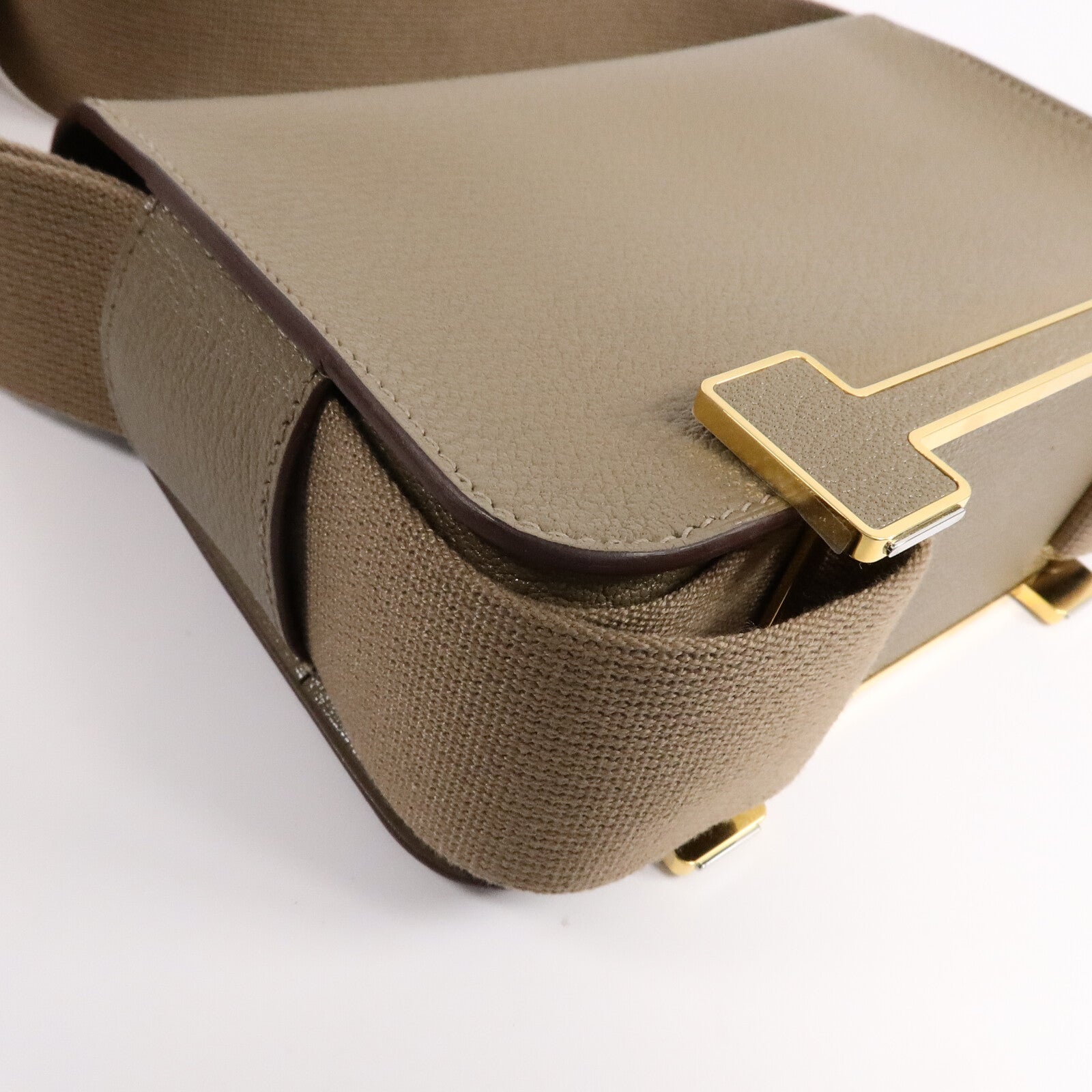 HERMES Chevre皮革Geta肩背袋Etoupe