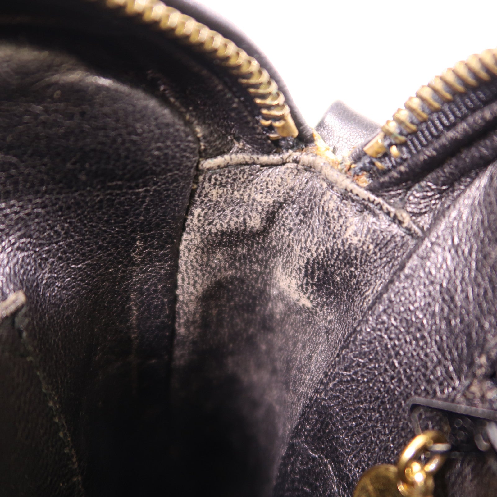 CHANEL 羊皮皮革Vintage Chain Shoulder金扣鏈帶肩背袋