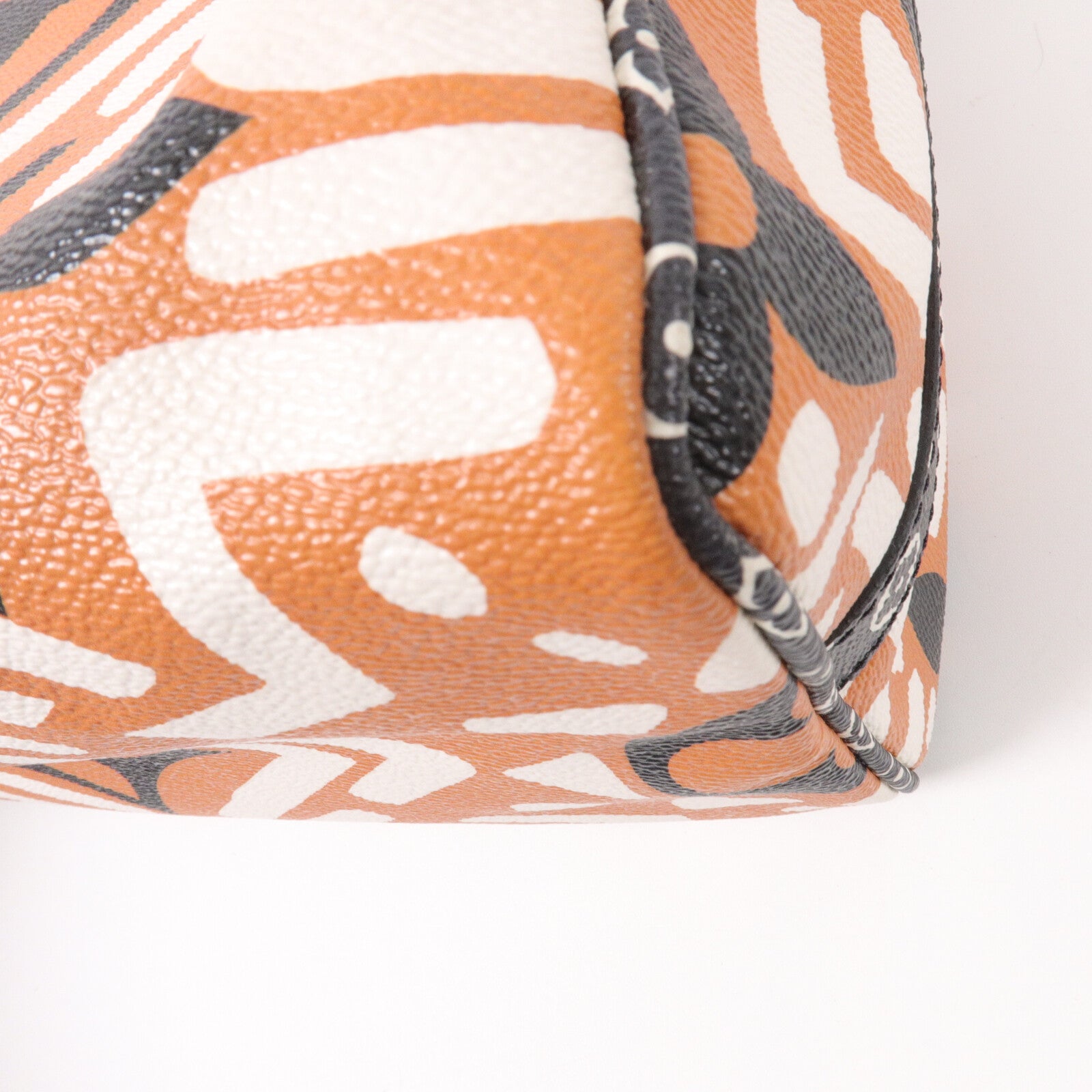 LOUIS VUITTON Monogram Giant LV Crafty Speedy Bandouliere 25手挽肩背兩用袋