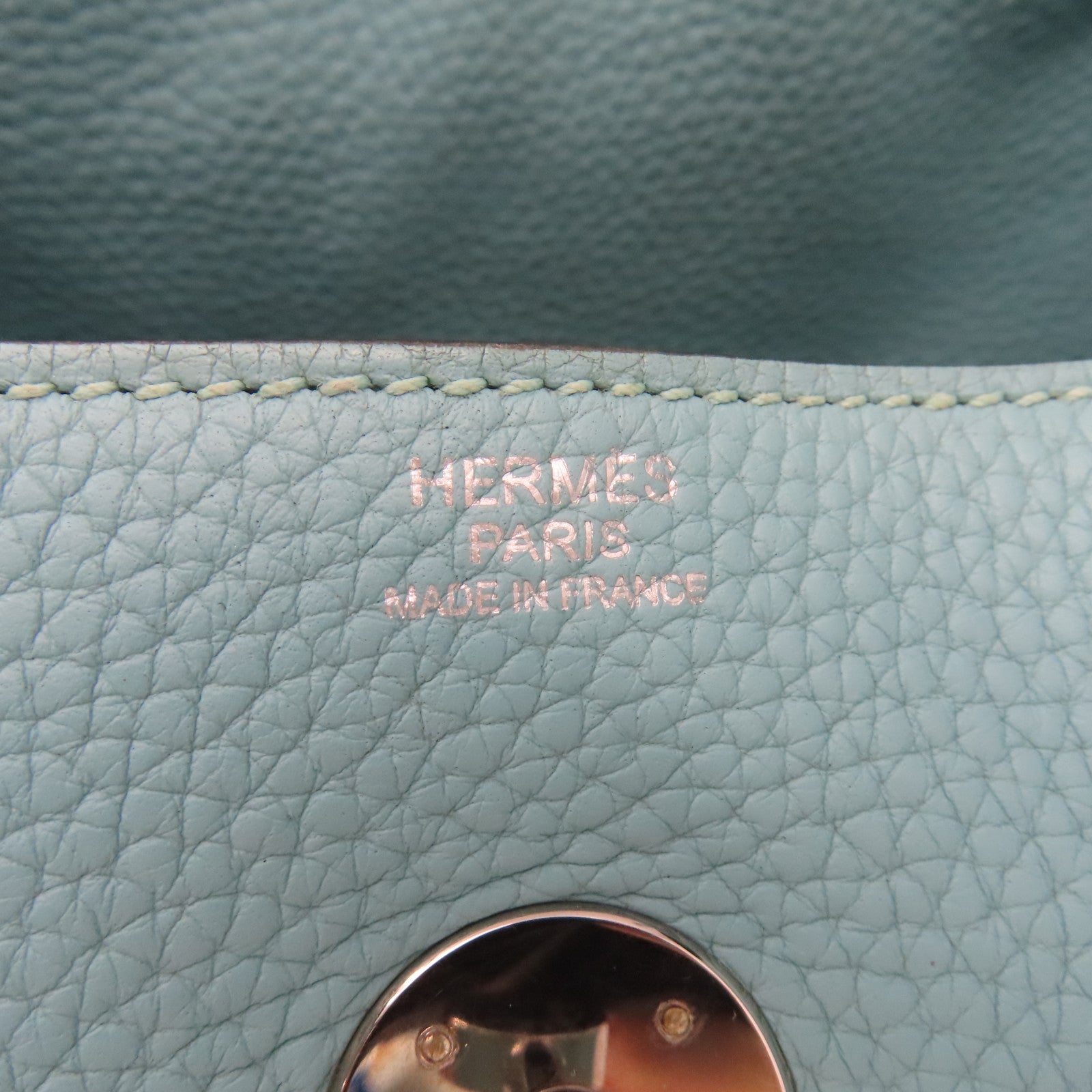 HERMES 【清倉大減價】Clemence皮革Lindy 30銀扣肩背袋環礁藍色