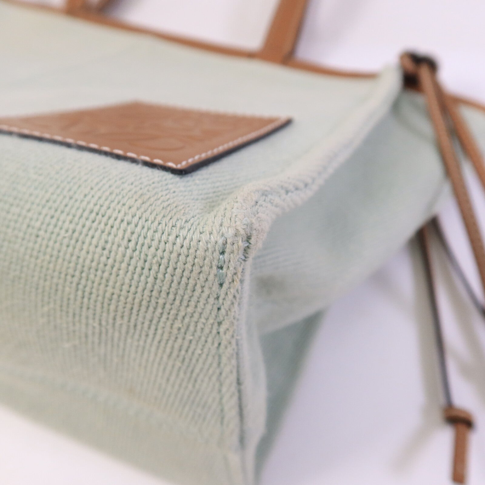 LOEWE 帆布Cushion Tote手挽袋