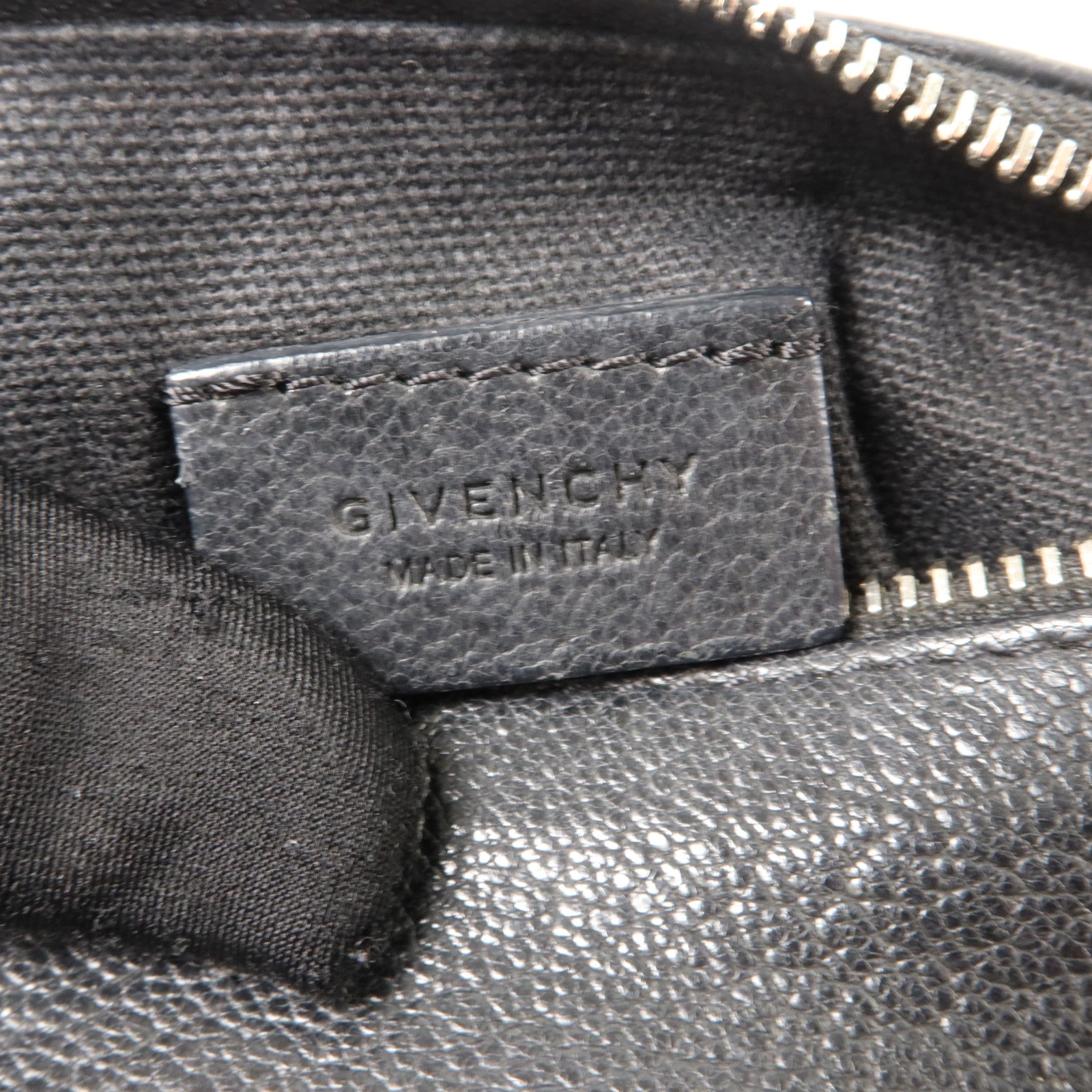 GIVENCHY 牛皮皮革Pandora Wristlet手拿包