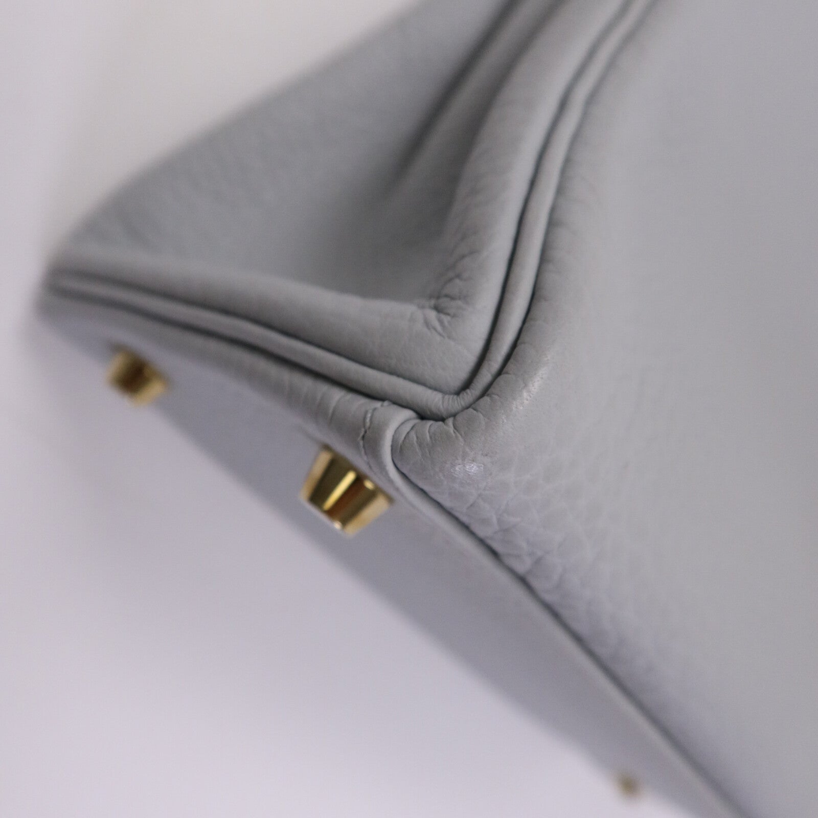 HERMES 【激減優惠】Togo皮革Kelly 28金扣手挽肩背兩用袋Blue Pale