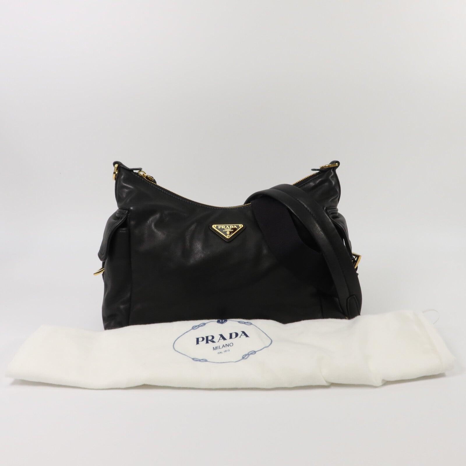 PRADA 牛皮皮革Explore Large肩背袋