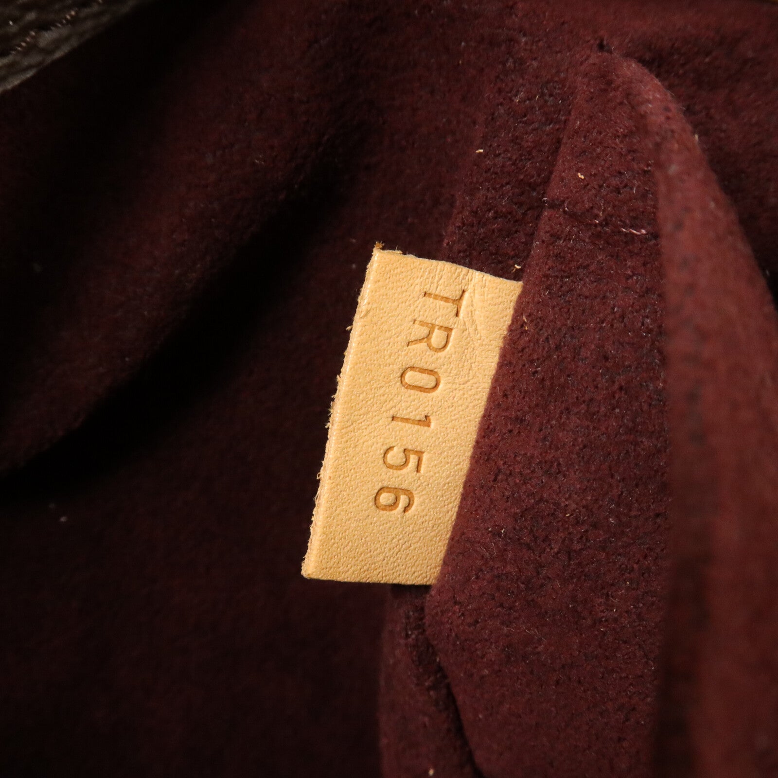 LOUIS VUITTON Monogram Montaigne MM手挽肩背兩用袋