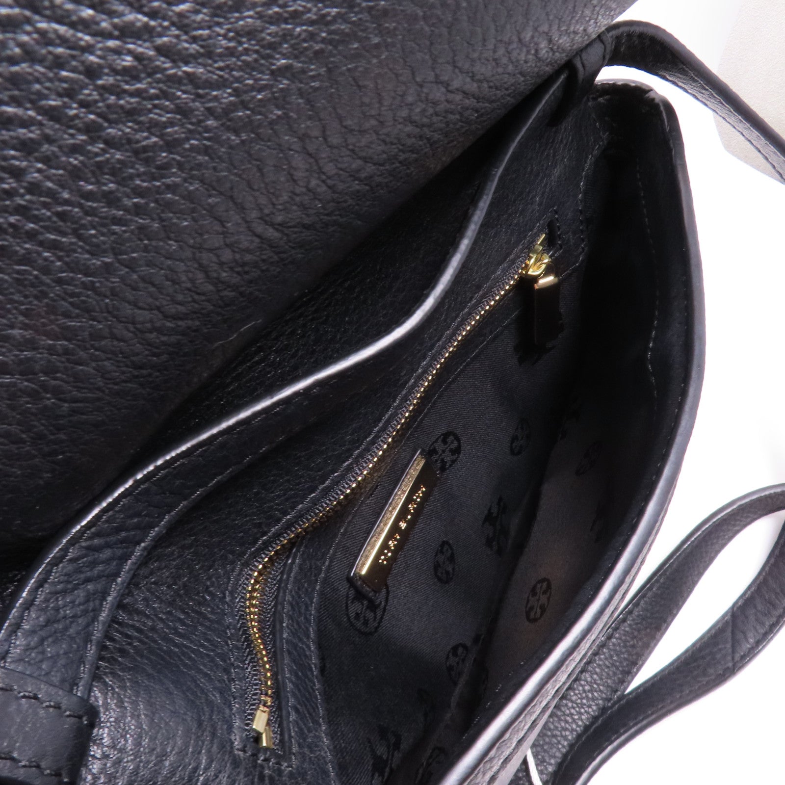 Tory Burch 牛皮皮革Shoulder Bag金扣肩背袋