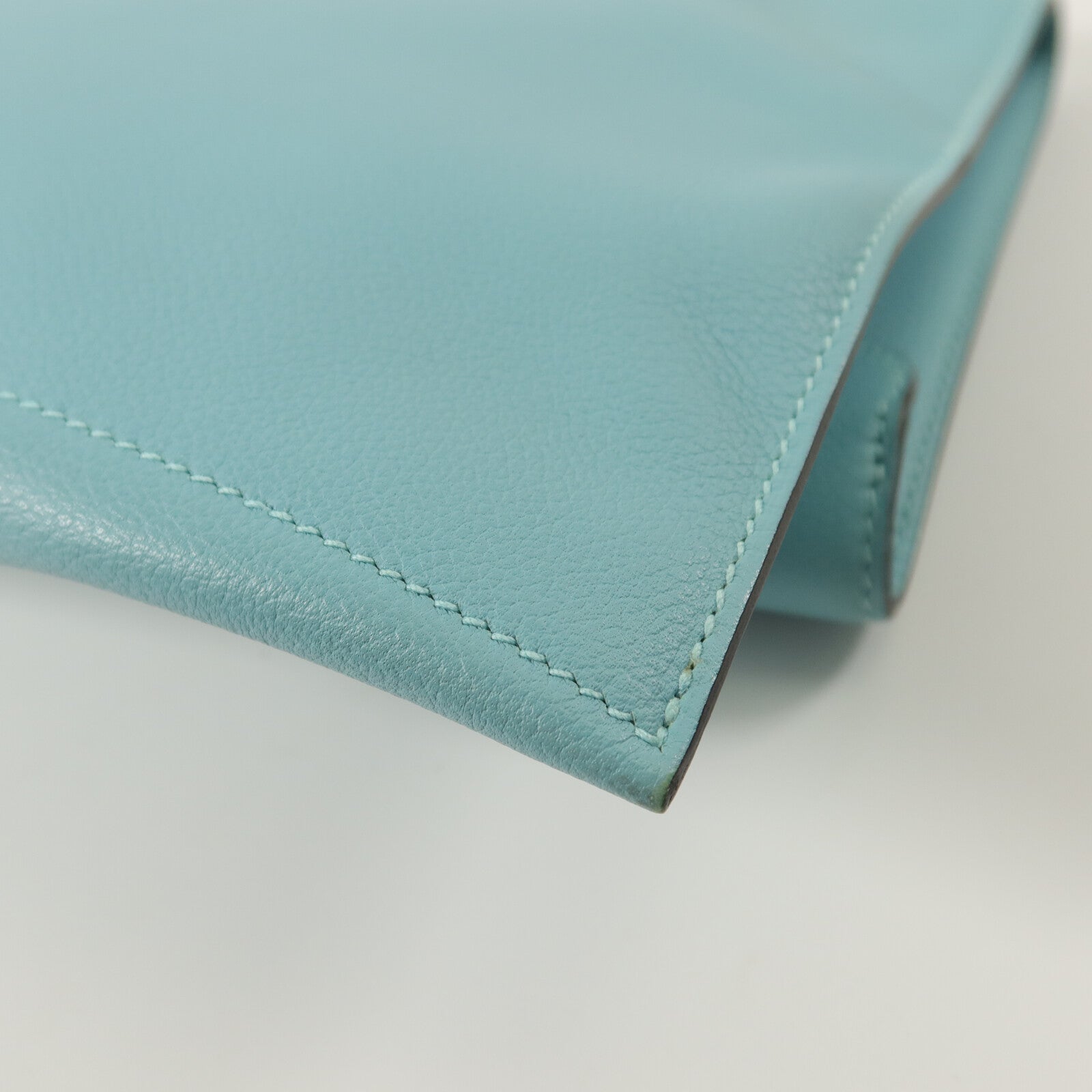 HERMES Evercolor皮革Pliplat Clutch手拿包Blue Atoll