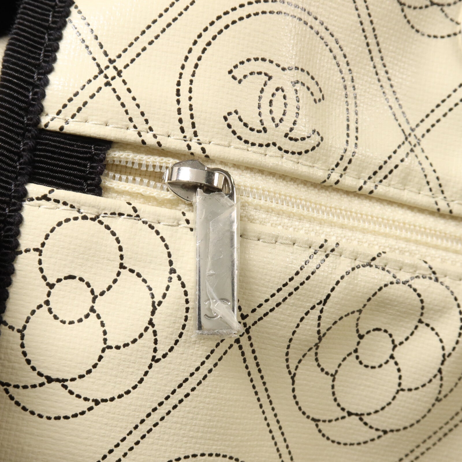CHANEL 塗層帆布Maxi Bowling Bag鏈帶手挽肩背兩用袋