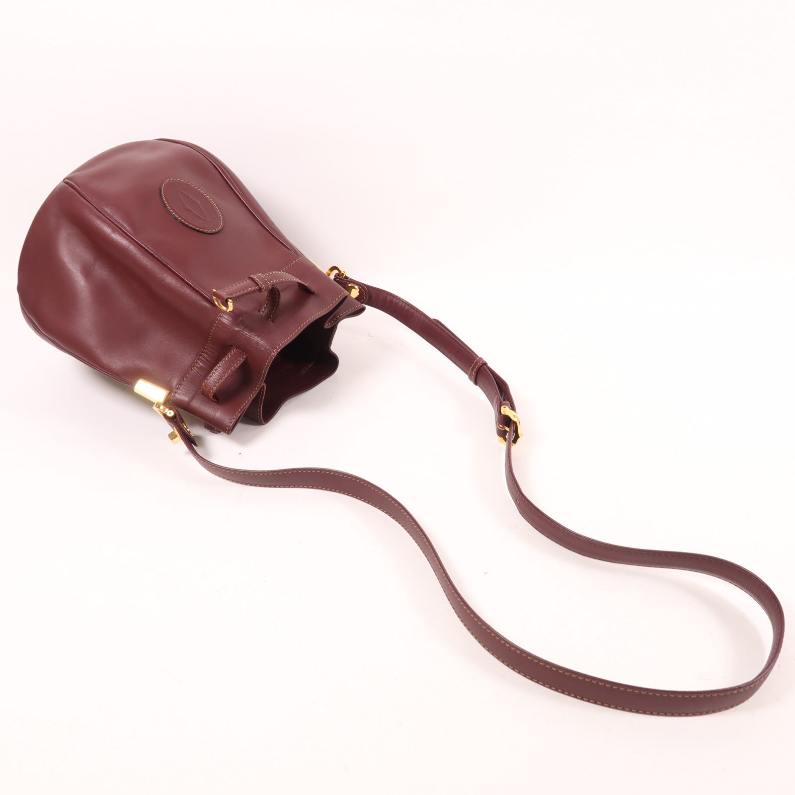 CARTIER 牛皮皮革Bucket Bag金扣肩背袋