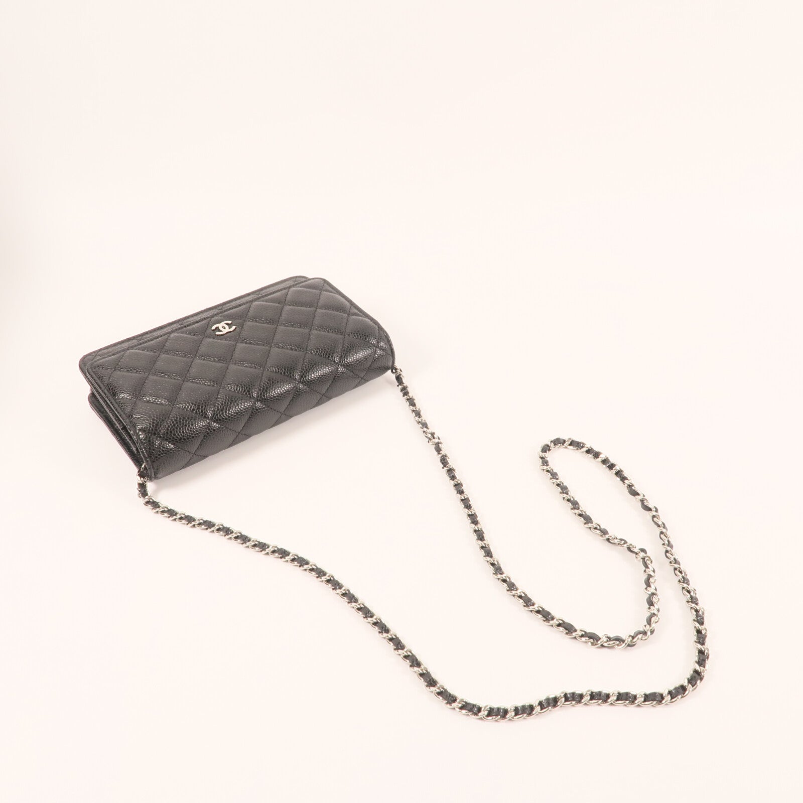 CHANEL WOC Wallet On Chain銀扣鏈帶肩背袋