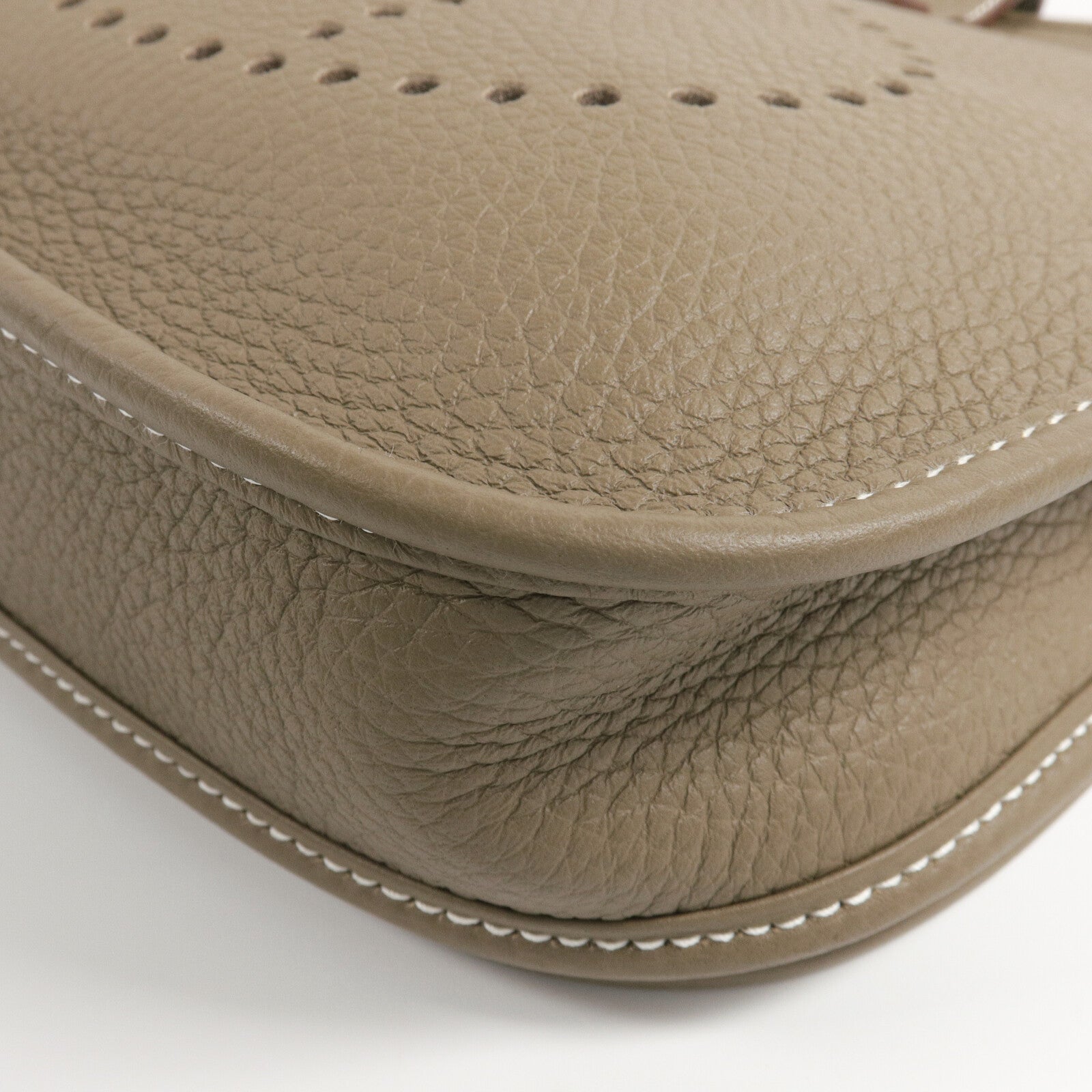 HERMES Clemence皮革Evelyne 23肩背袋Etoupe