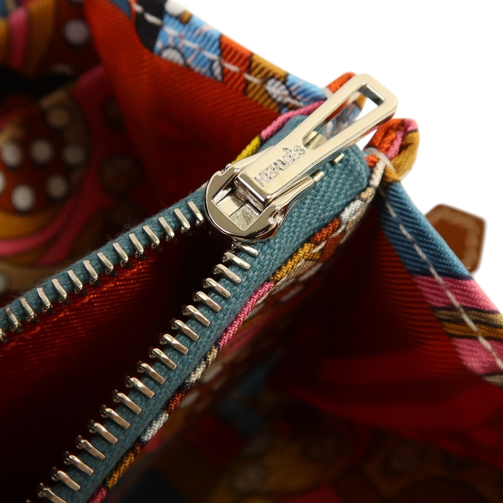 HERMES Epsom皮革Silk In Compact銀扣錢包Blue Jeans