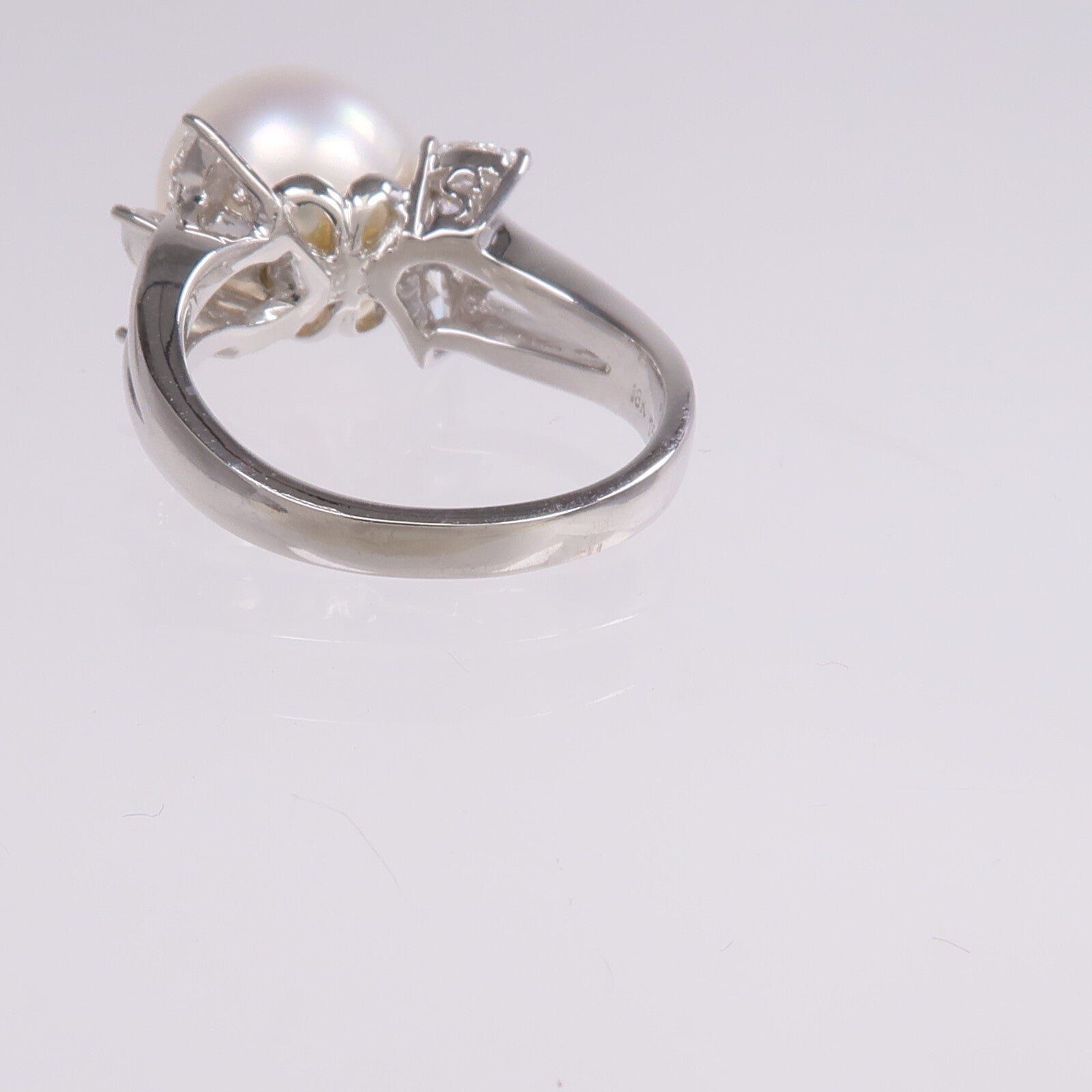 JEWELRY 18K白金Pearl Diamond Ring珍珠/鑽石戒指