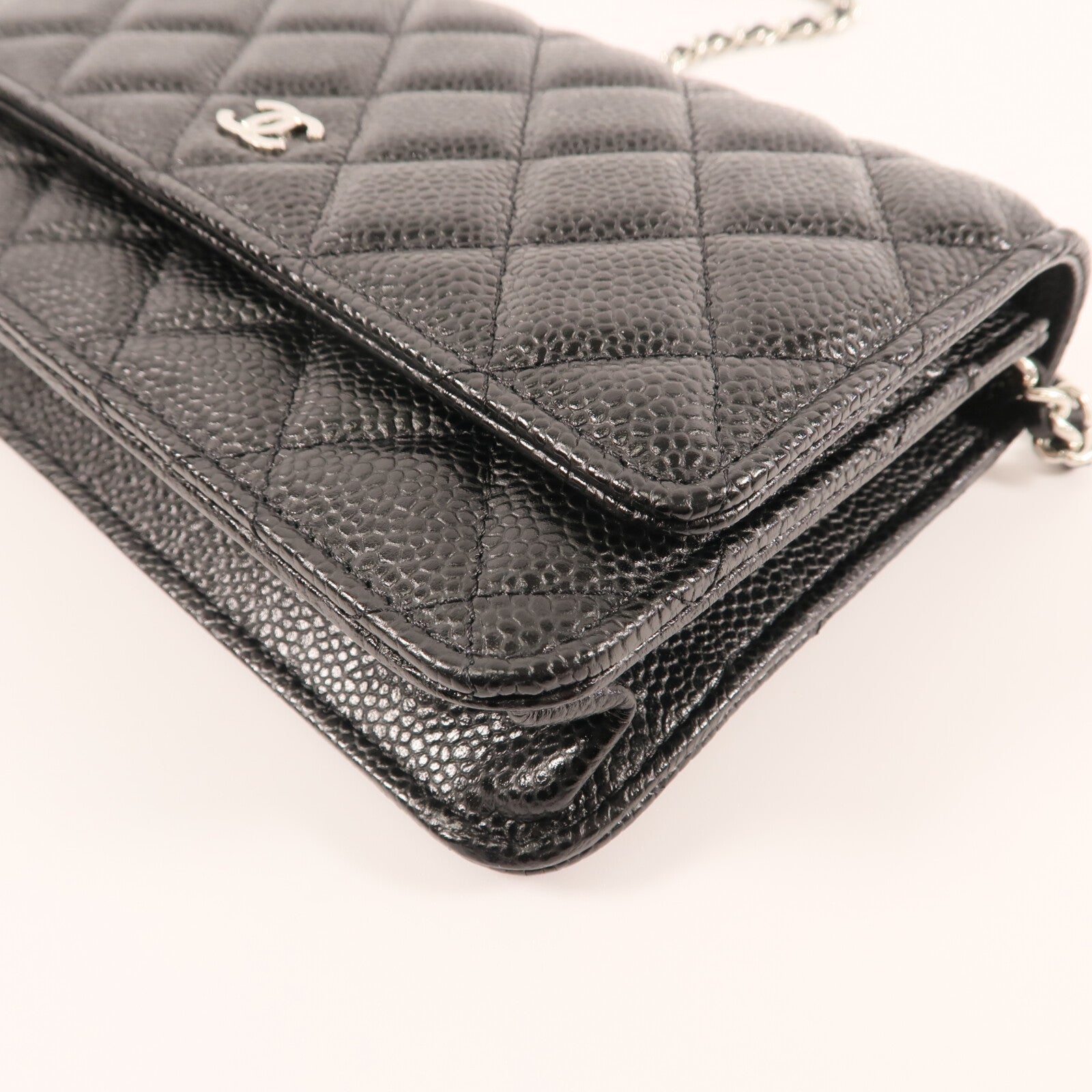 CHANEL WOC Wallet On Chain銀扣鏈帶肩背袋