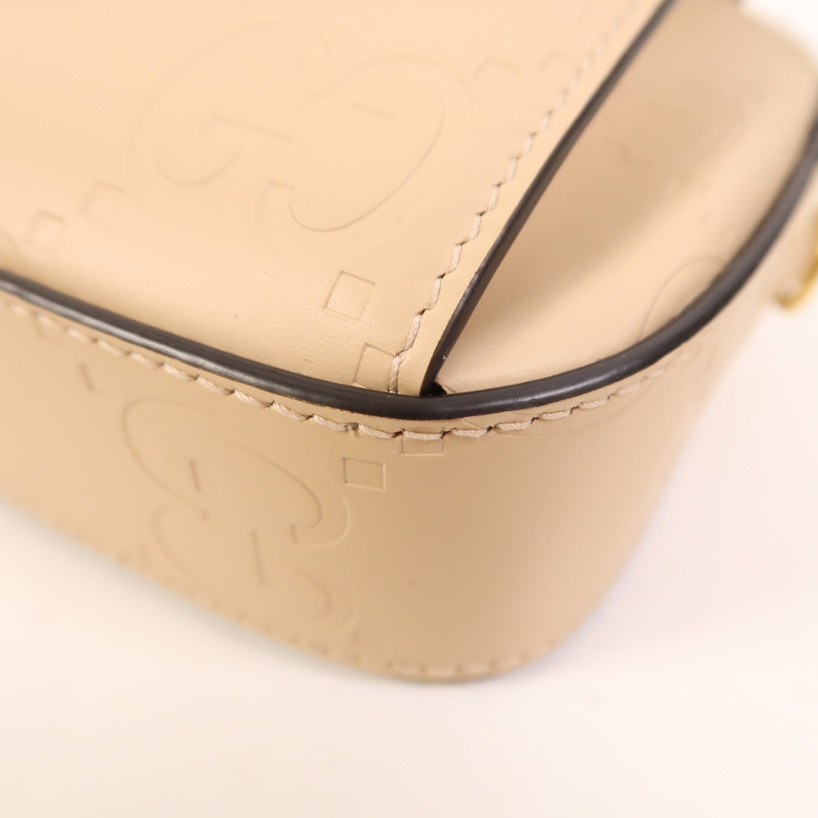 GUCCI 牛皮皮革Chain Shoulder金扣鏈帶肩背袋