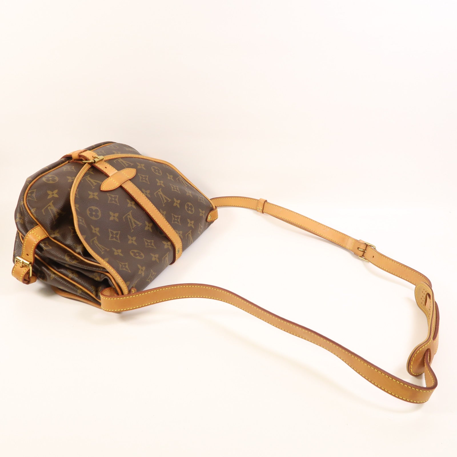 LOUIS VUITTON Monogram Saumur 30金扣肩背袋