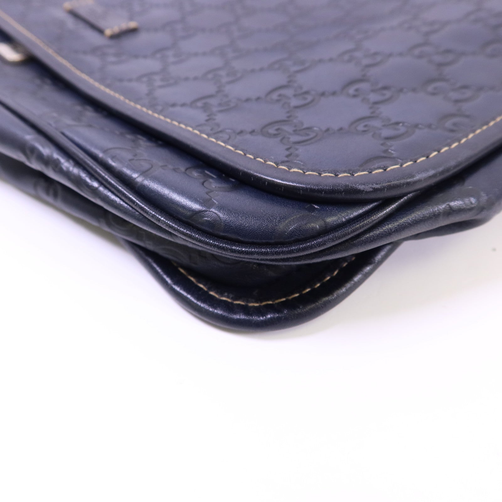 GUCCI 牛皮皮革Messenger Bag銀扣肩背袋