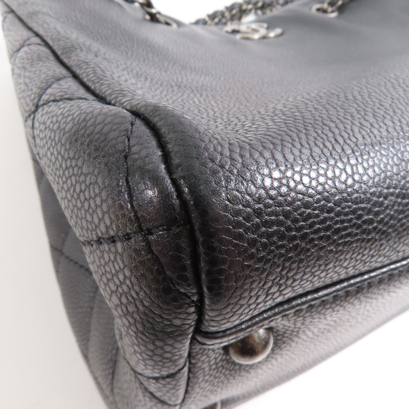 CHANEL 牛皮皮革Shoulder Bag銀扣肩背袋