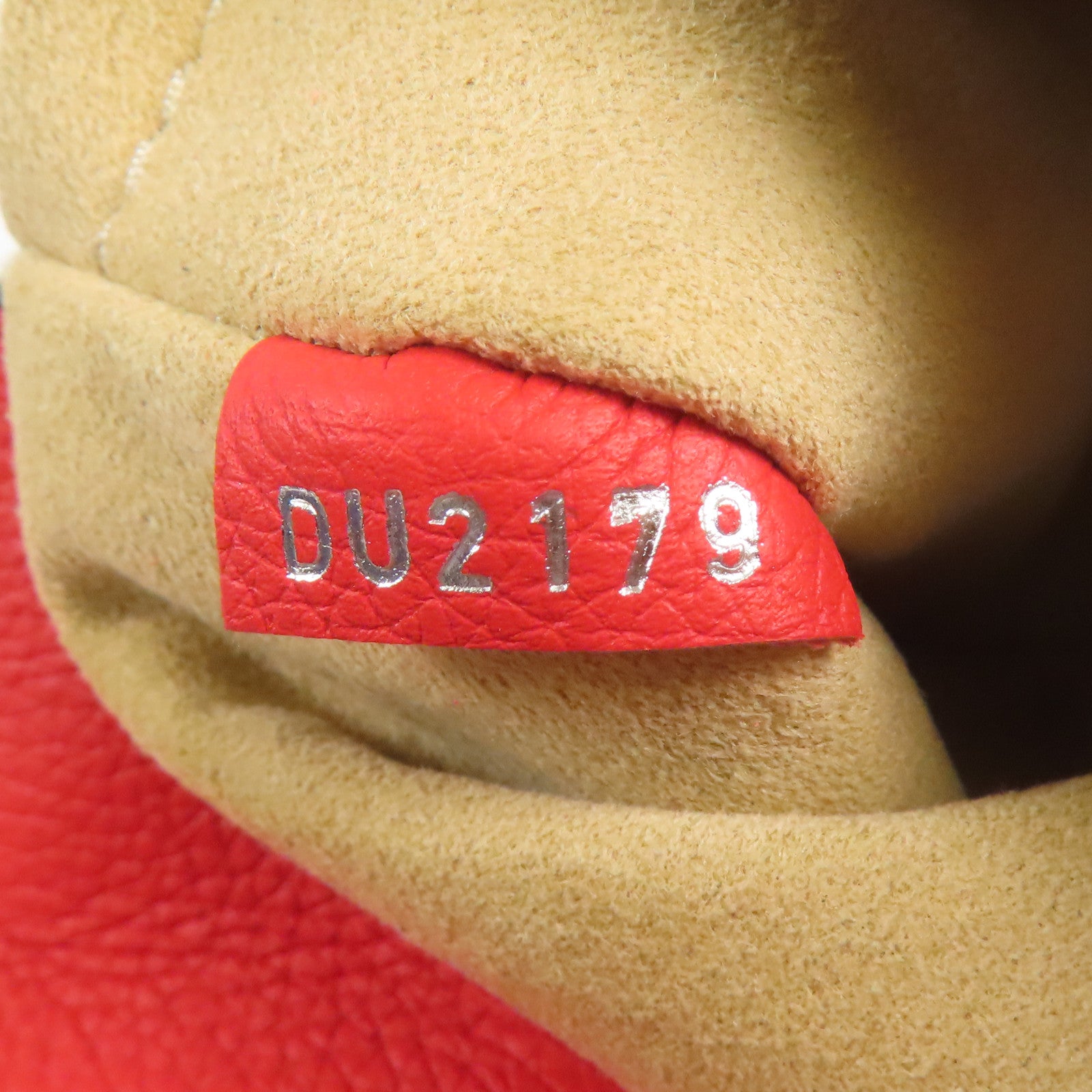 LOUIS VUITTON 牛皮皮革Lockme Ever BB銀扣手挽肩背兩用袋