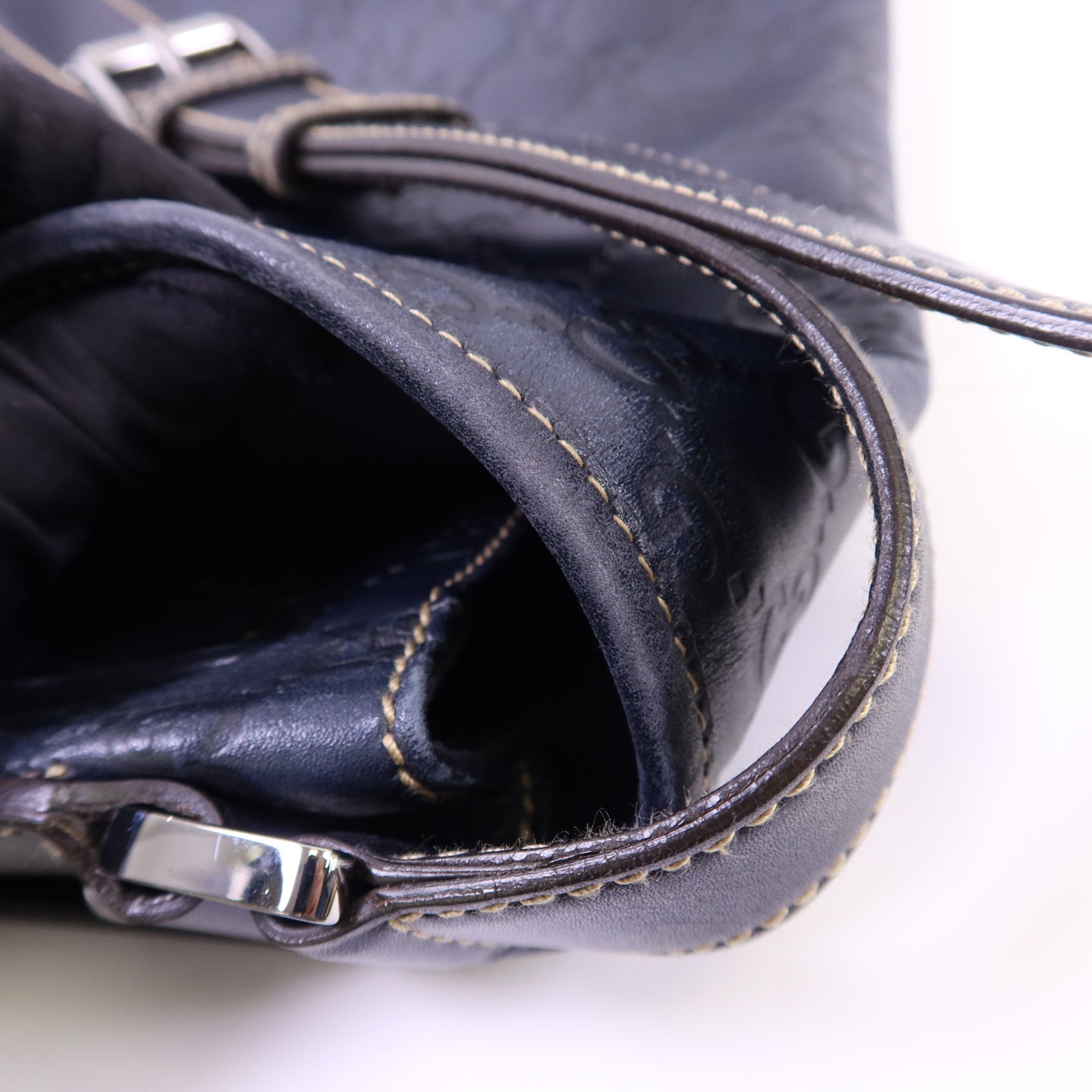 GUCCI 牛皮皮革Messenger Bag銀扣肩背袋
