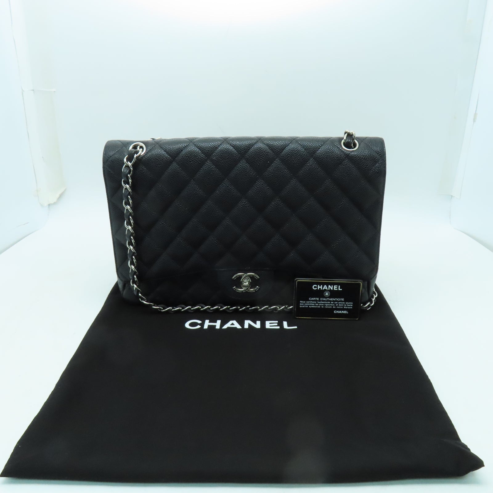 CHANEL 【激減優惠】菱格牛皮皮革Classic銀扣鏈帶肩背袋黑色