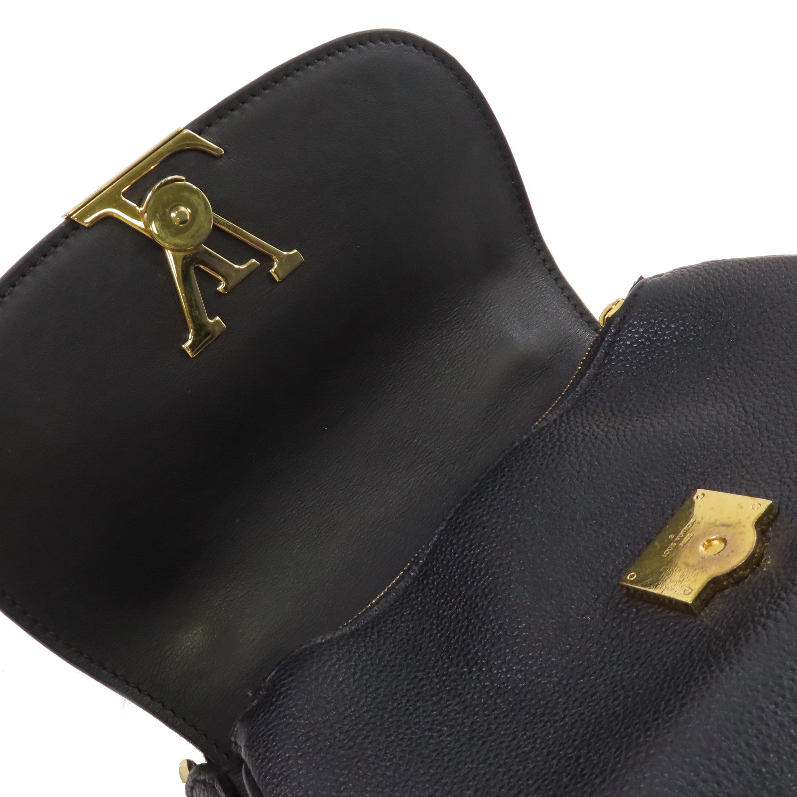 LOUIS VUITTON 牛皮皮革Vivienne NM Shoulder Bag金扣肩背袋黑色