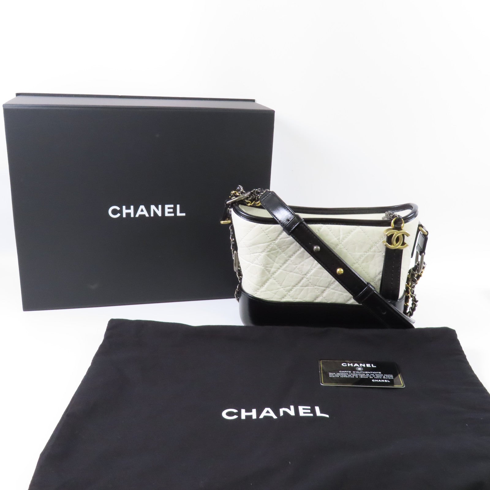 CHANEL 牛皮皮革Gabrielle Small鏈帶肩背袋