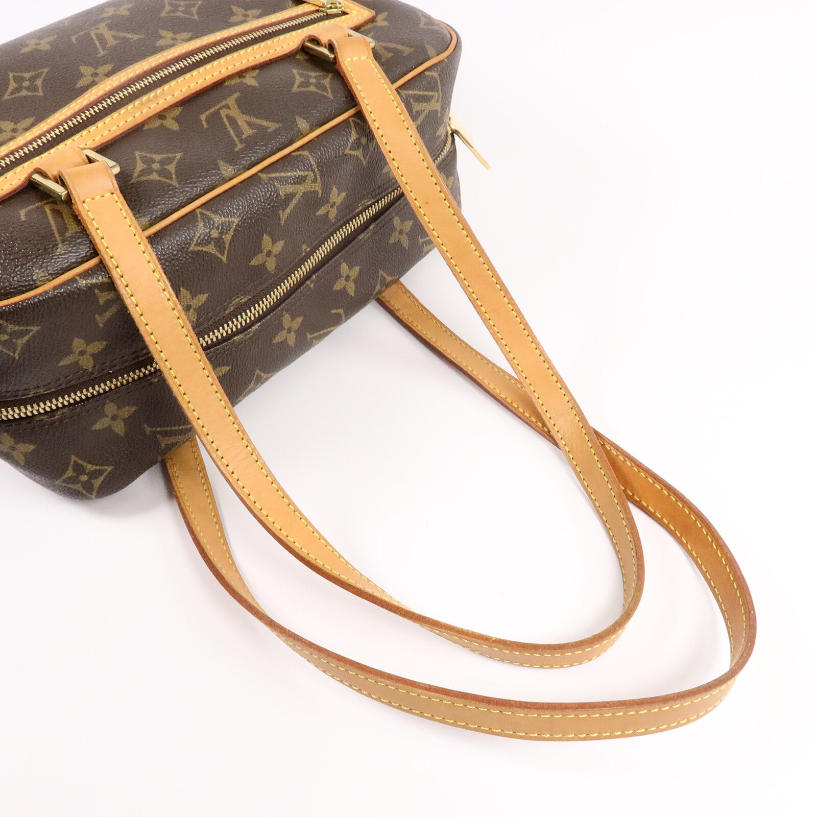 LOUIS VUITTON Monogram Cite MM肩背袋