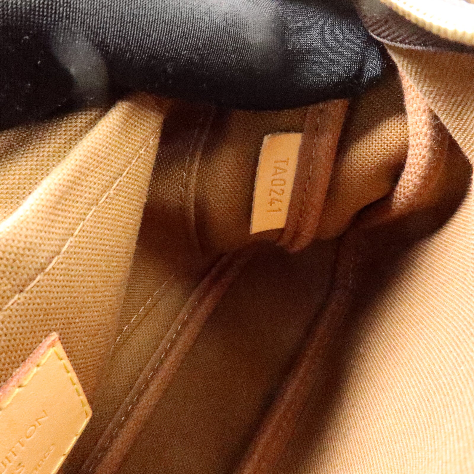 LOUIS VUITTON Monogram Multi Pochette Accessoires肩背袋