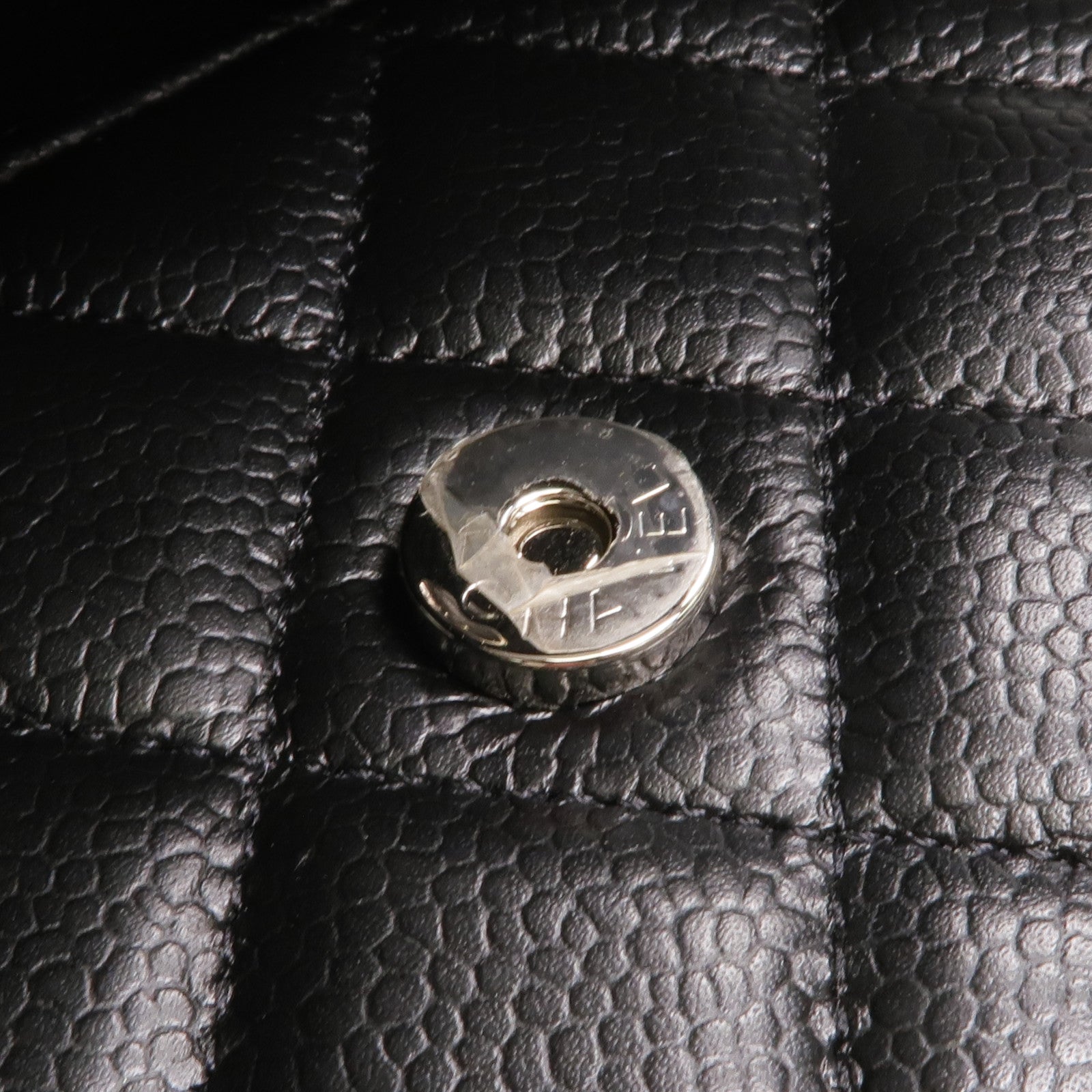 CHANEL 牛皮皮革WOC Wallet On Chain銀扣鏈帶肩背袋