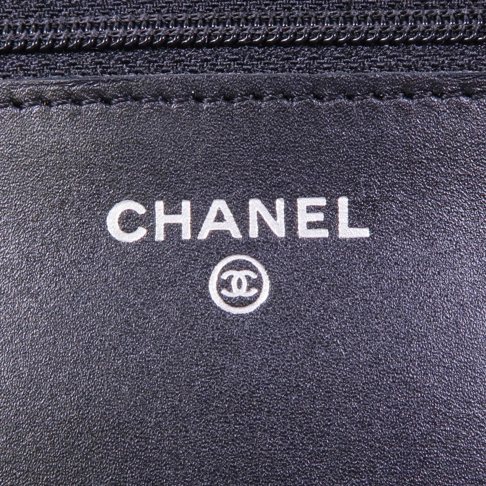 CHANEL 牛皮皮革Cambon Wallet On Chain銀扣鏈帶肩背袋