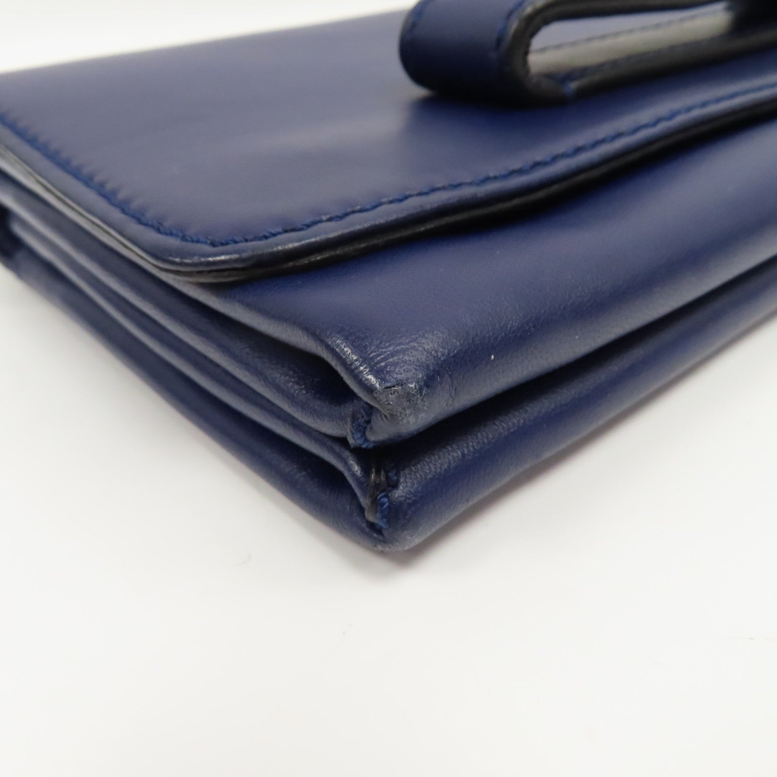 Valentino 【激減優惠】牛皮皮革Shoulder Bag金扣鏈帶肩背袋黑色
