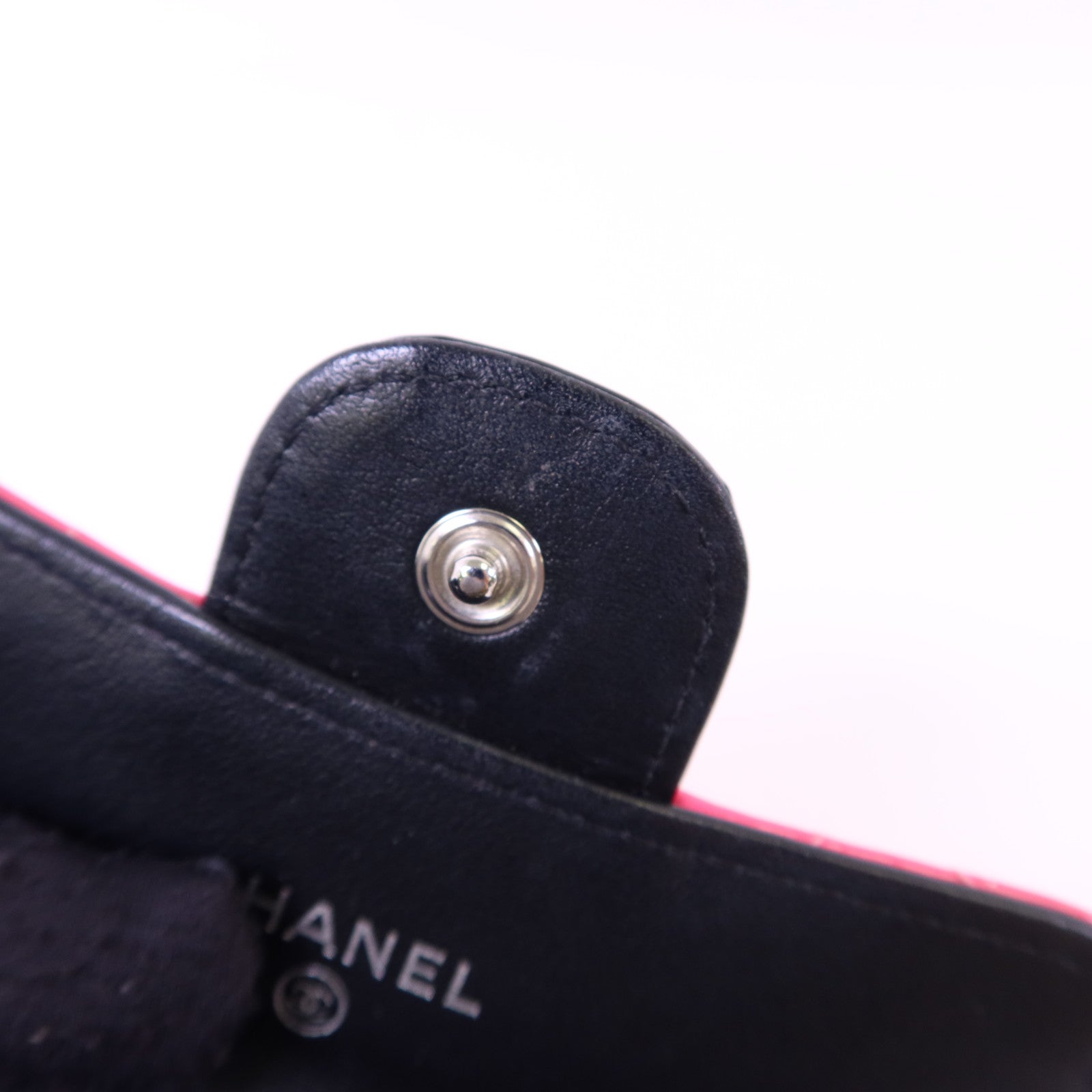 CHANEL 漆皮皮革Card Case銀扣卡片套