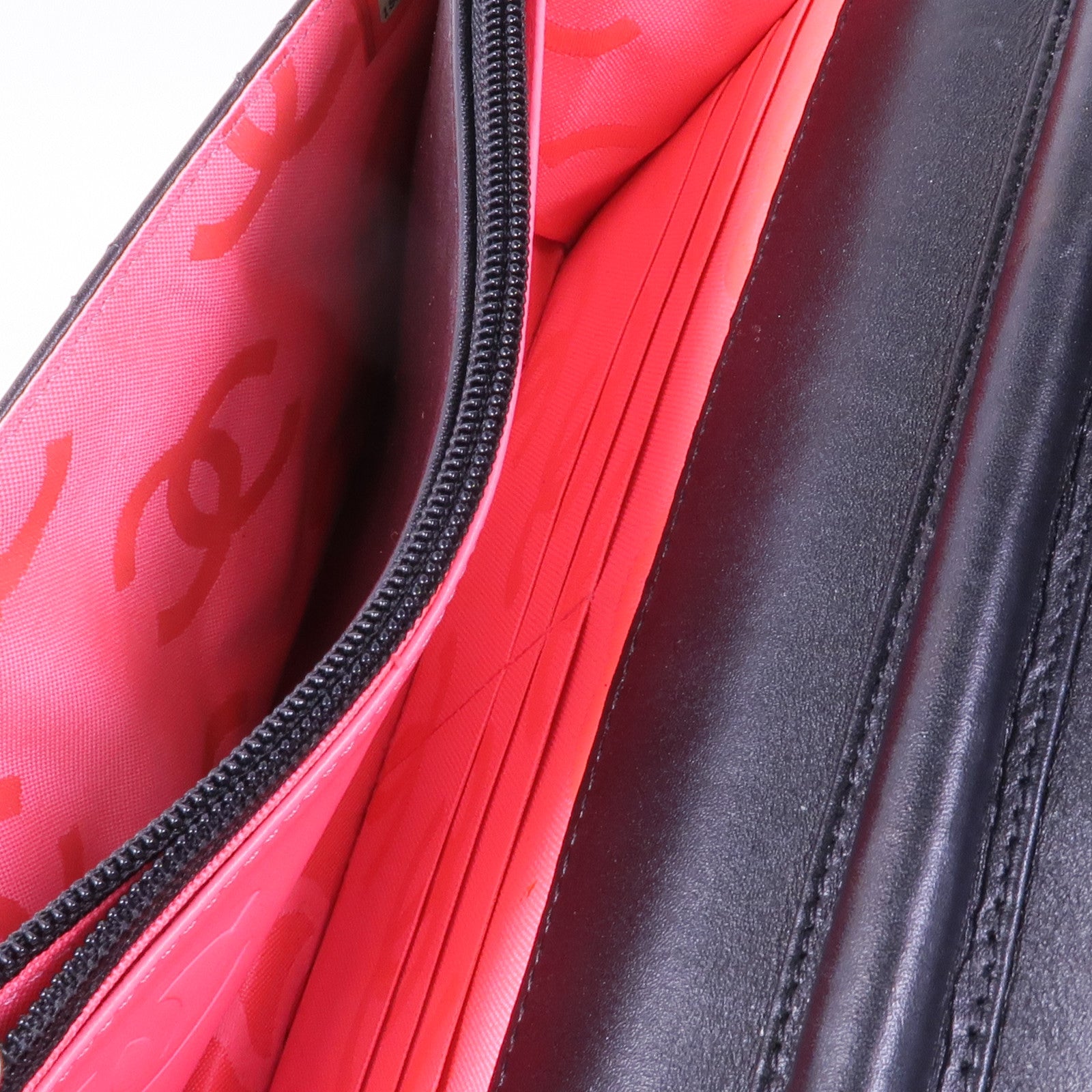 CHANEL 牛皮皮革Cambon Wallet On Chain銀扣鏈帶肩背袋