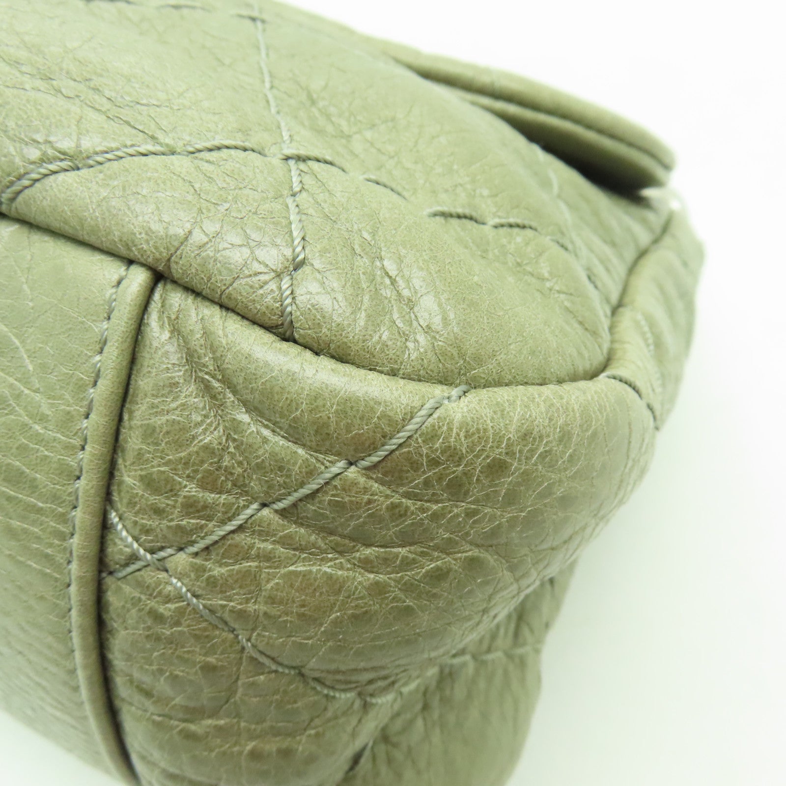 CHANEL **【激減優惠】菱格牛皮皮革Shoulder Bag銀扣肩背袋灰色