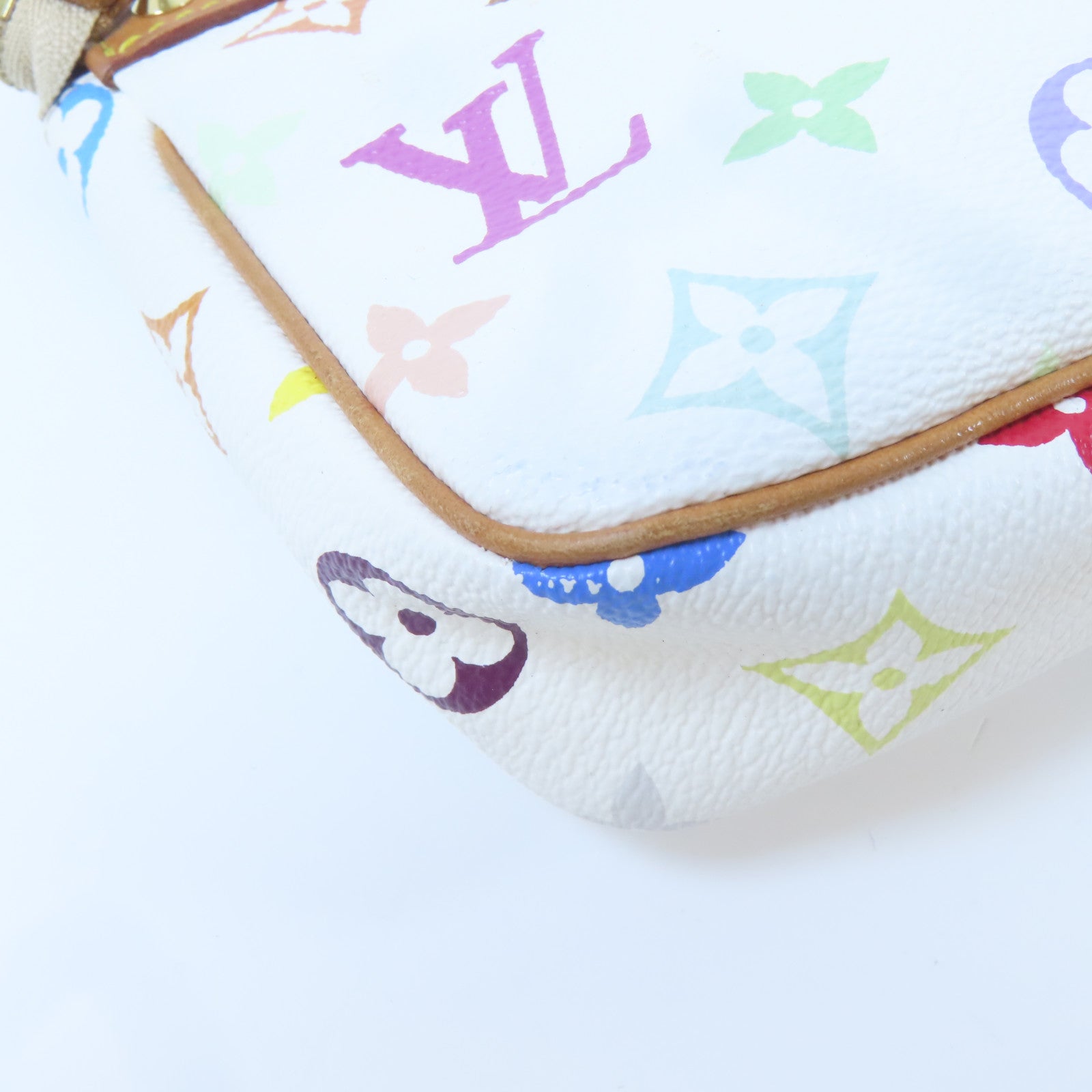 LOUIS VUITTON Monogram Pochette Accessoires金扣手挽袋白色/彩色