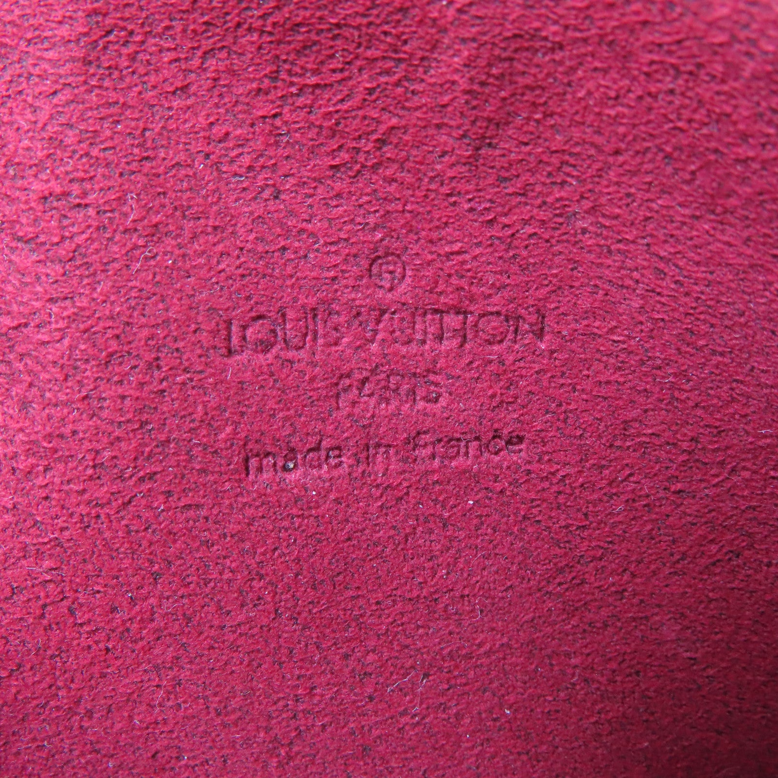 LOUIS VUITTON Monogram Pochette Accessoires金扣手挽袋白色/彩色