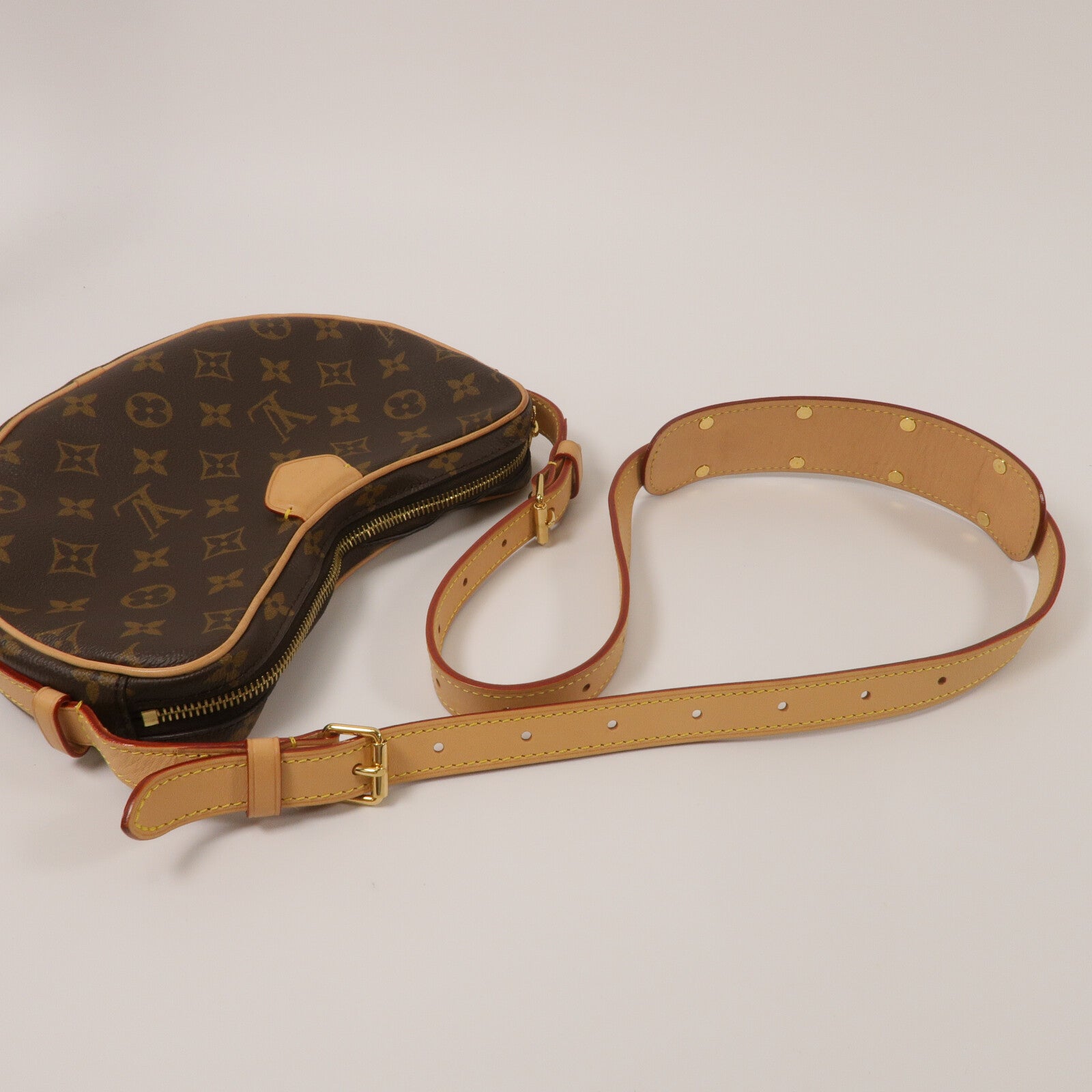 LOUIS VUITTON Monogram Croissant MM金扣手挽肩背兩用袋