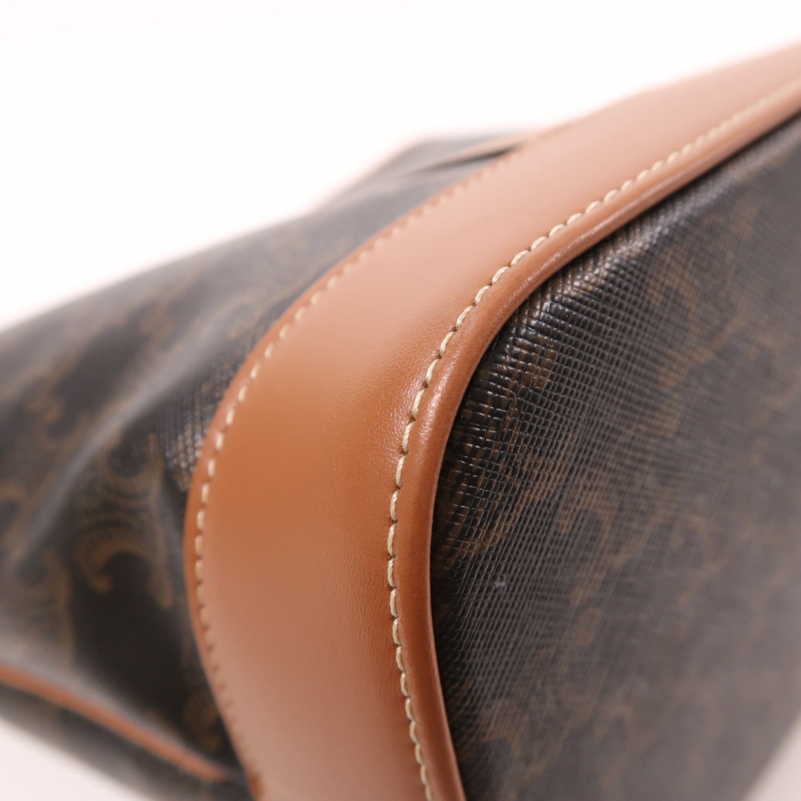 CELINE 塗層帆布Triomphe Bucket金扣肩背袋