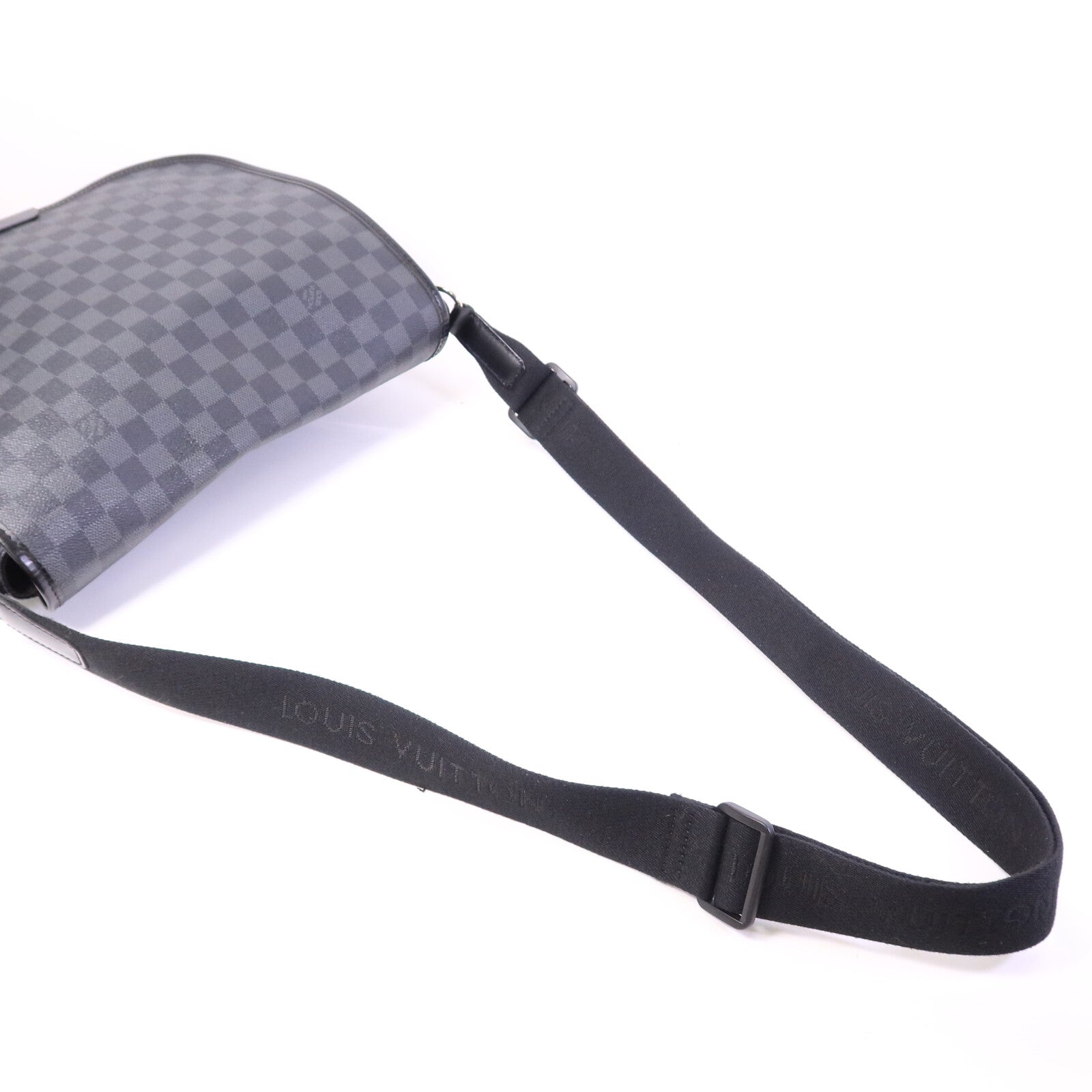 LOUIS VUITTON Damier Graghite Daniel MM肩背袋