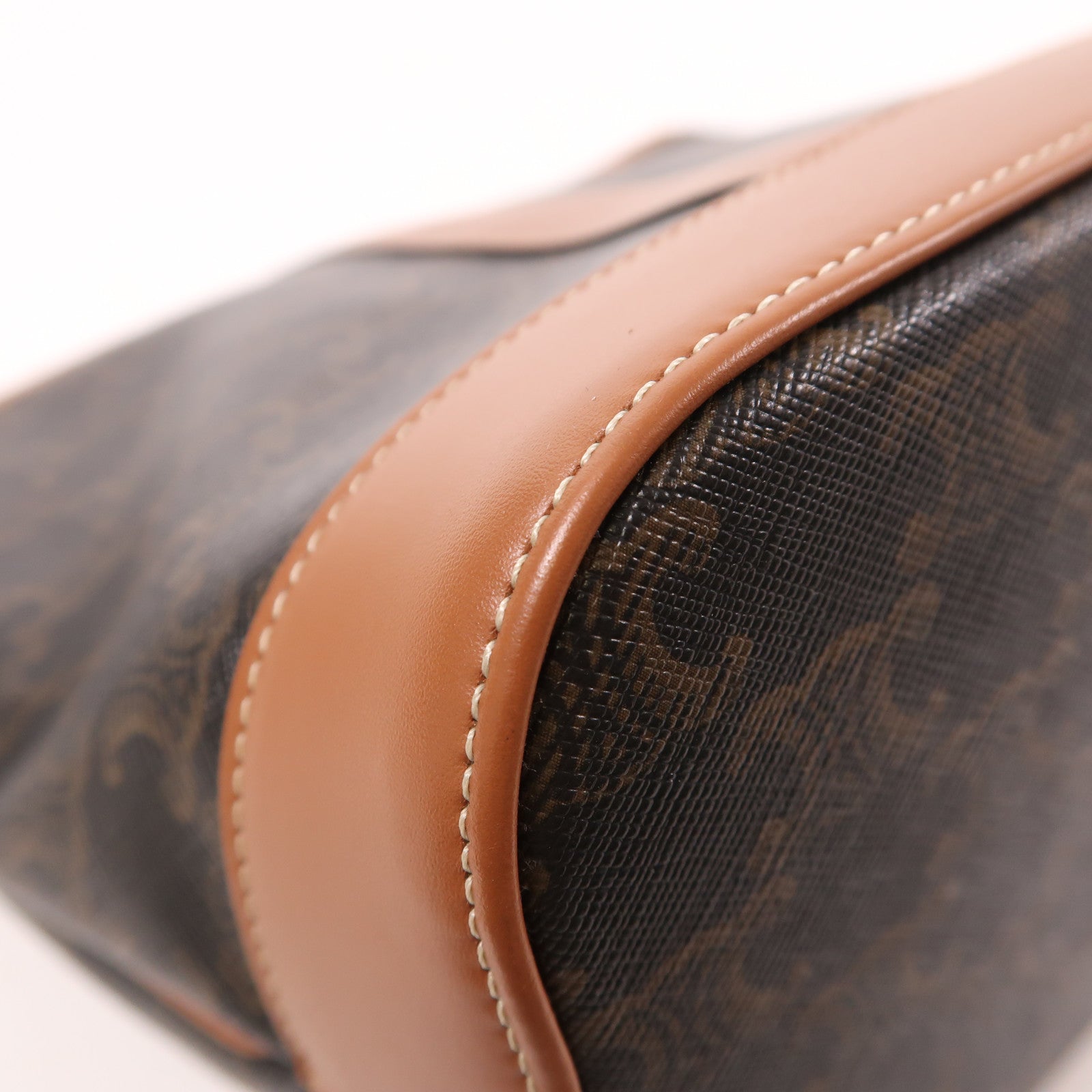 CELINE 塗層帆布Triomphe Bucket金扣肩背袋