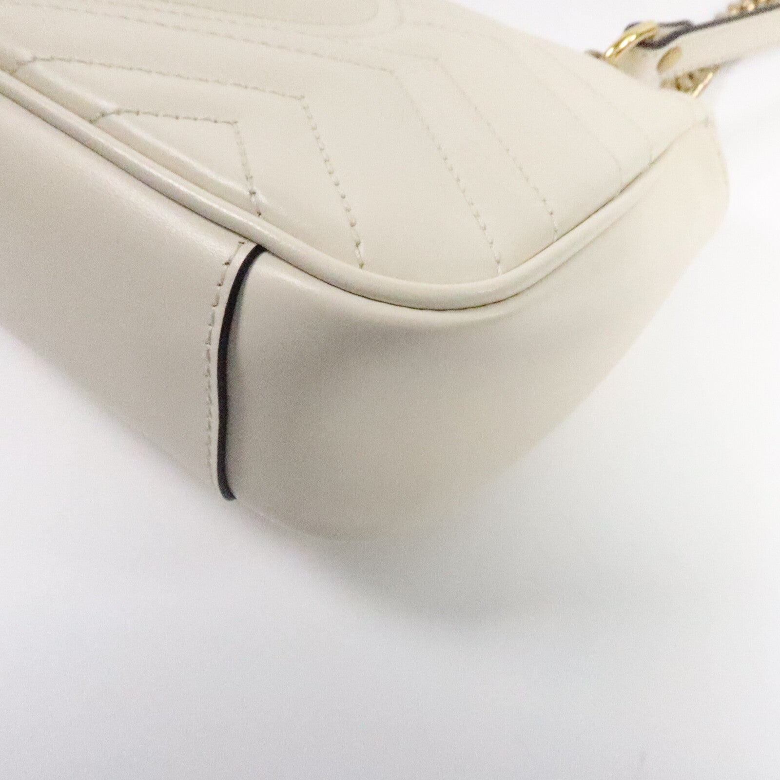 GUCCI Marmont Shoulder Bag鏈帶肩背袋