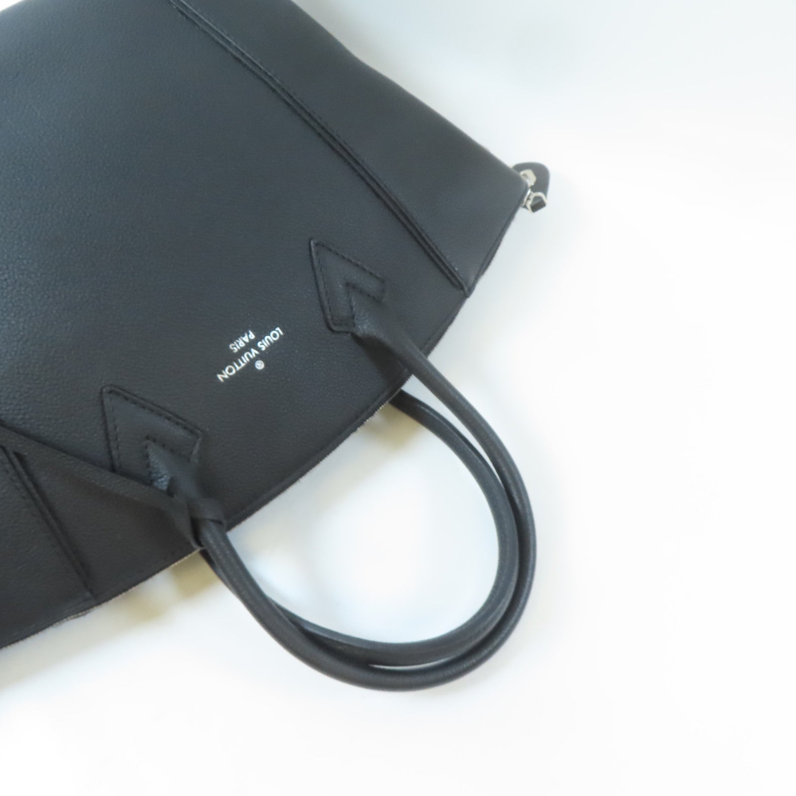 LOUIS VUITTON 牛皮皮革Lockit MM銀扣手挽肩背兩用袋黑色